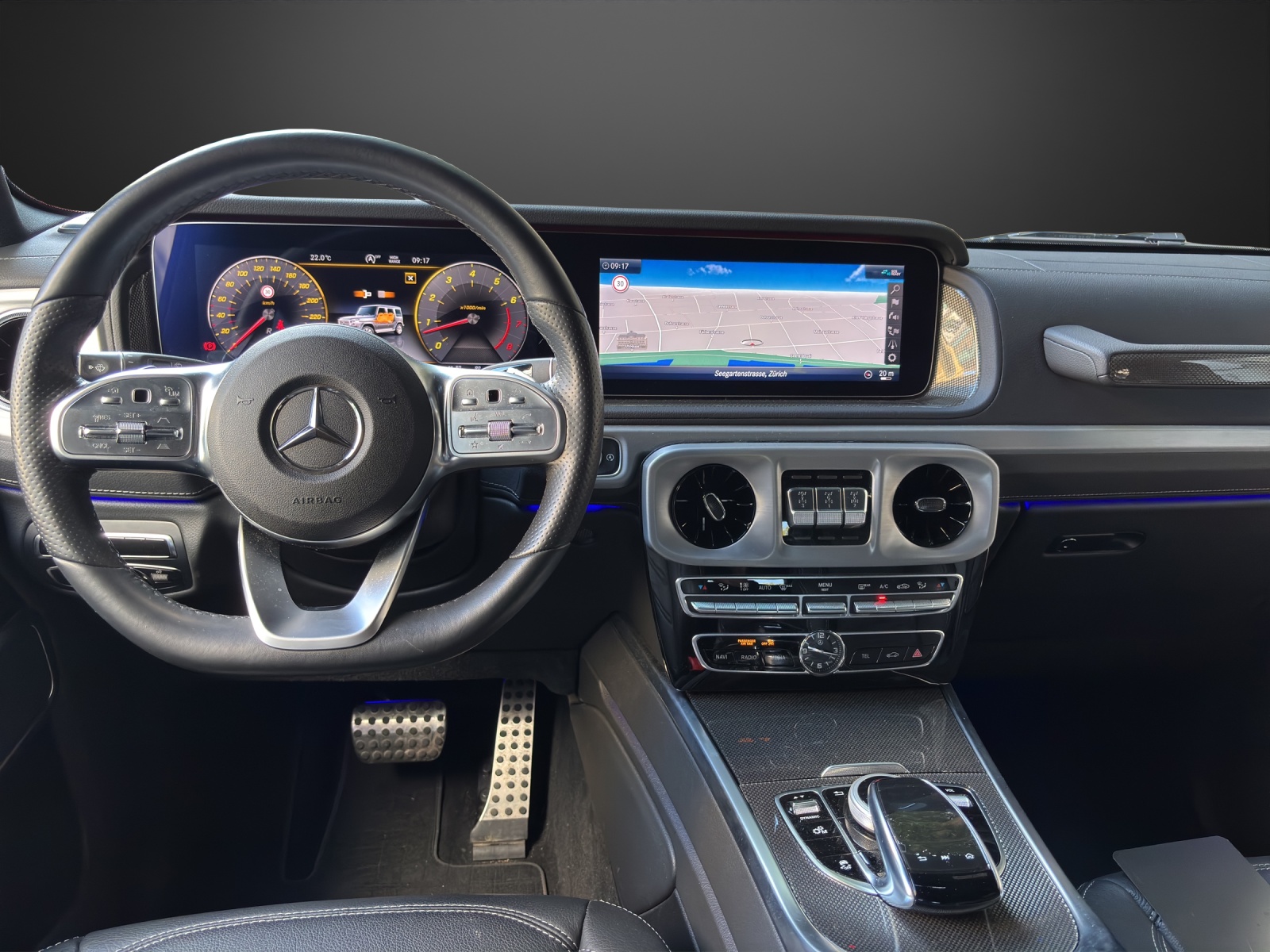 MERCEDES-BENZ G 500 AMG Line 9G-Tronic-image-9