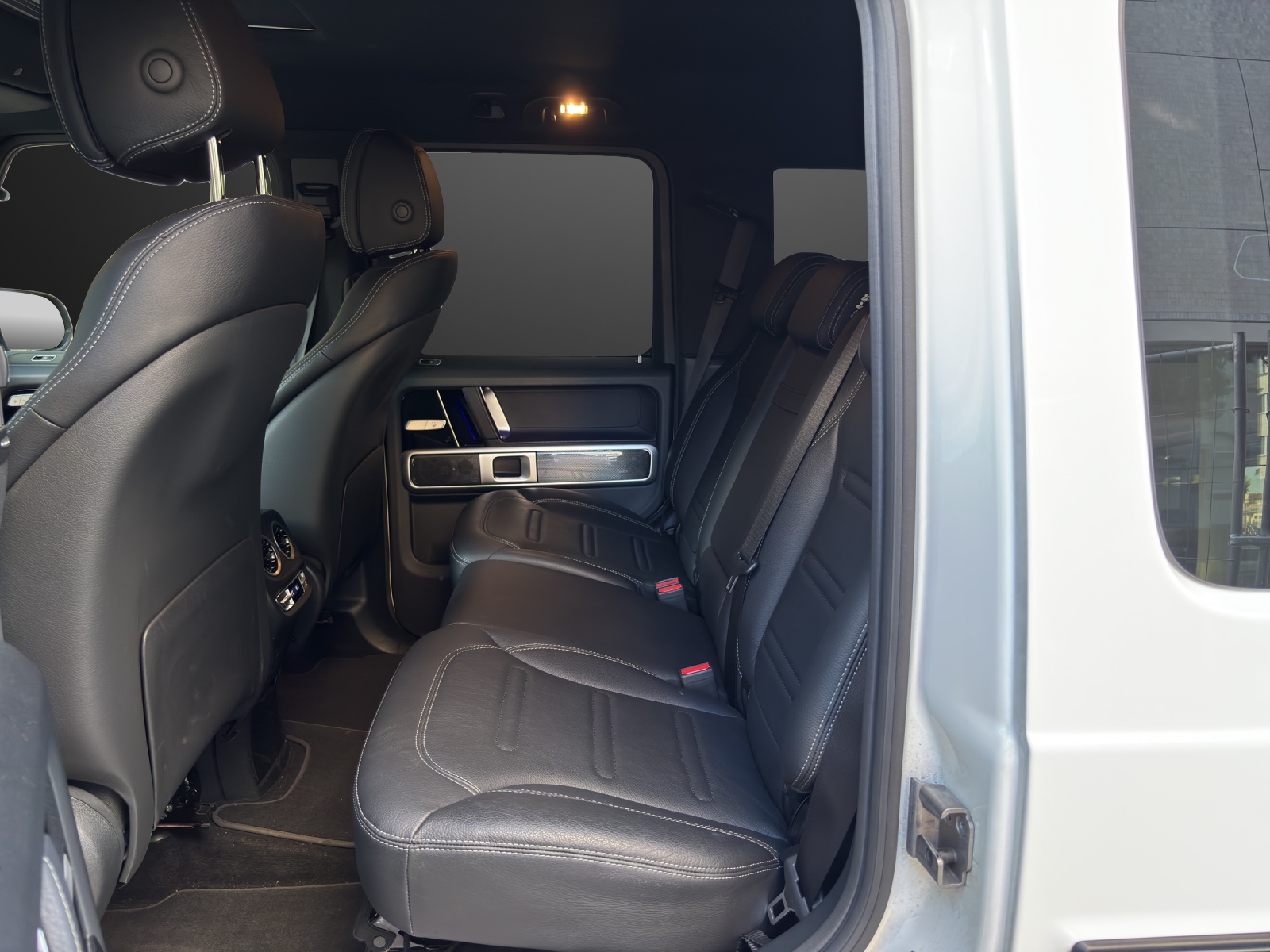 MERCEDES-BENZ G 500 AMG Line 9G-Tronic-image-14