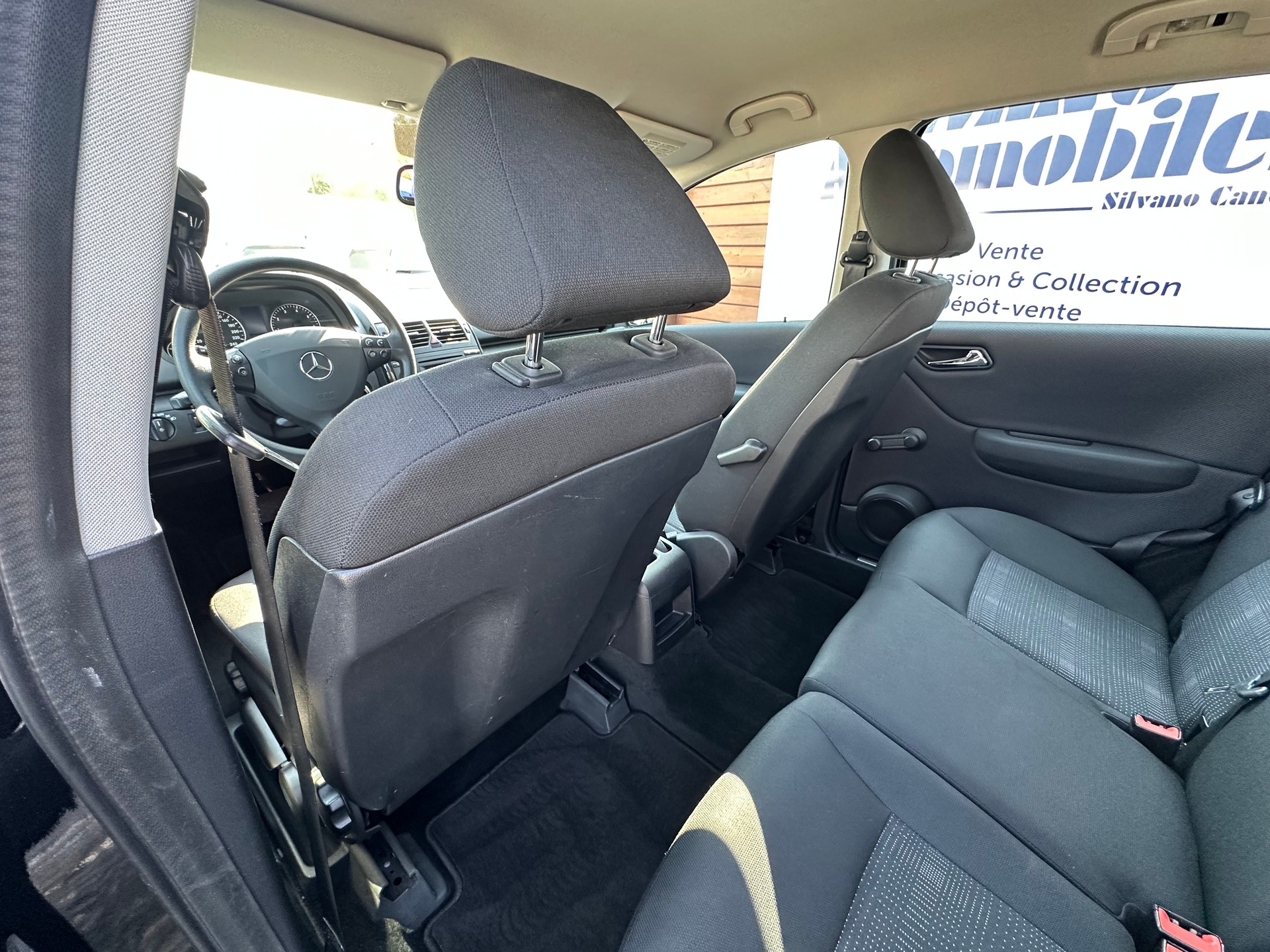 MERCEDES-BENZ A 160 (150) Avantgarde Autotronic-image-12