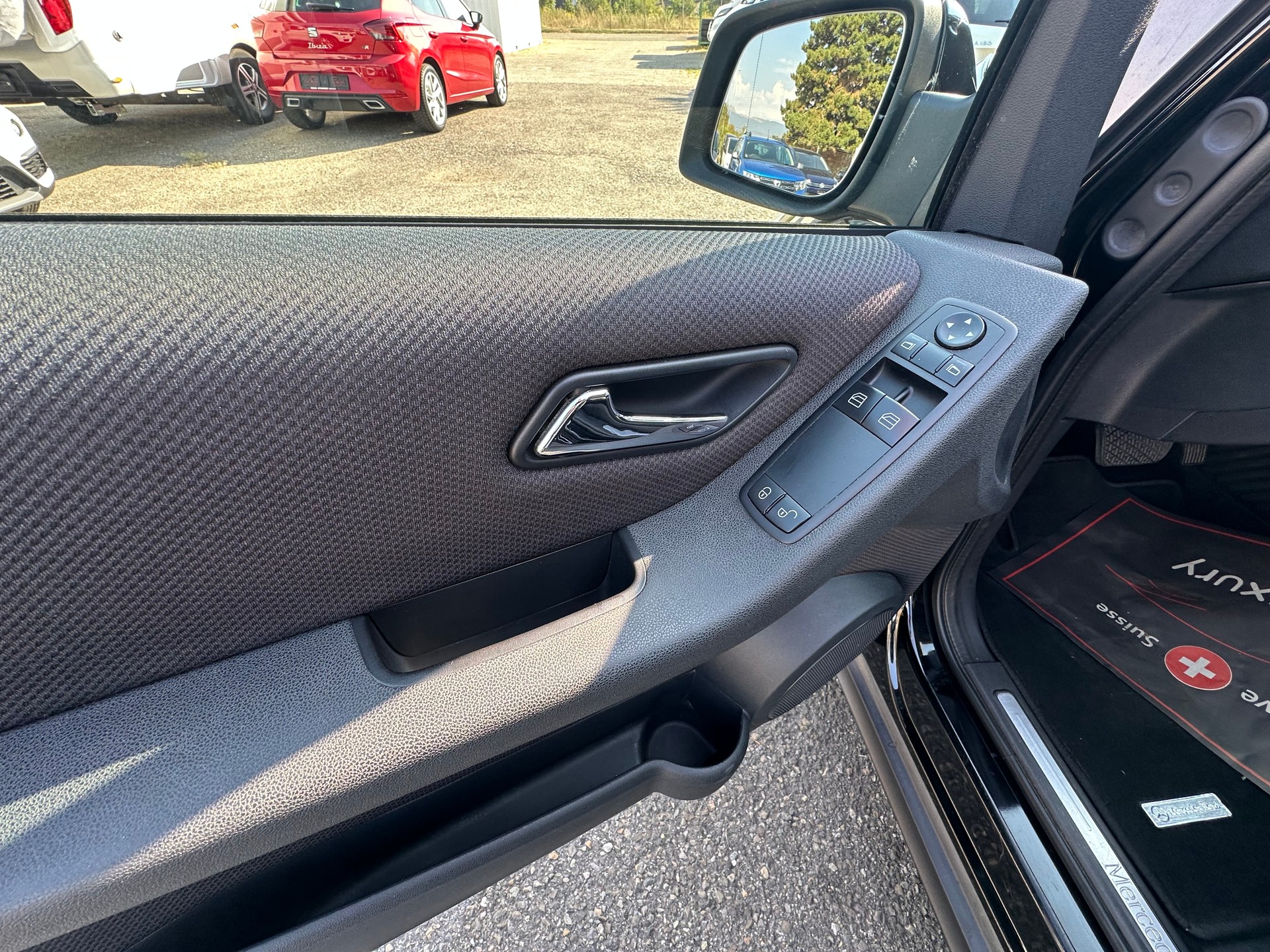 MERCEDES-BENZ A 160 (150) Avantgarde Autotronic-image-15