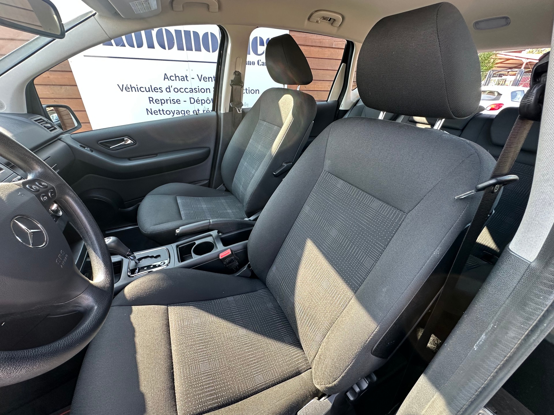 MERCEDES-BENZ A 160 (150) Avantgarde Autotronic-image-16
