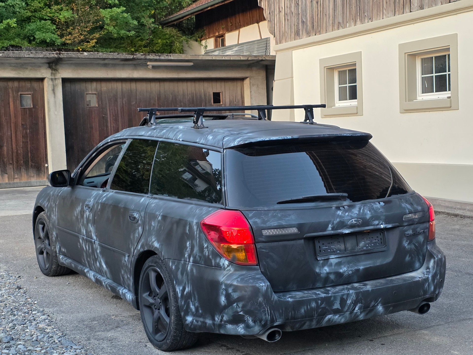 SUBARU Legacy 3.0R AWD Executive Automatic-image-3