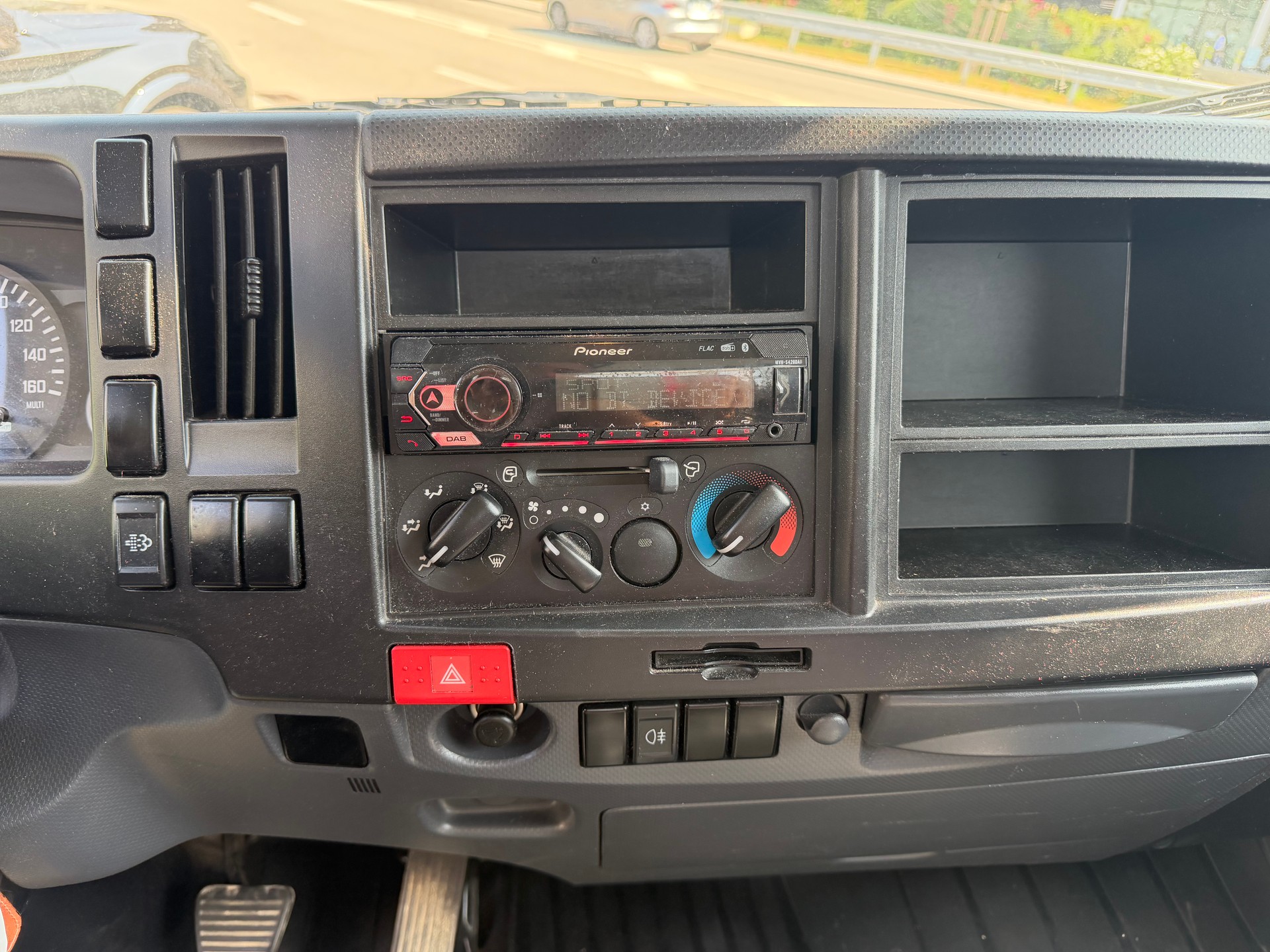 ISUZU M21 T H-image-10