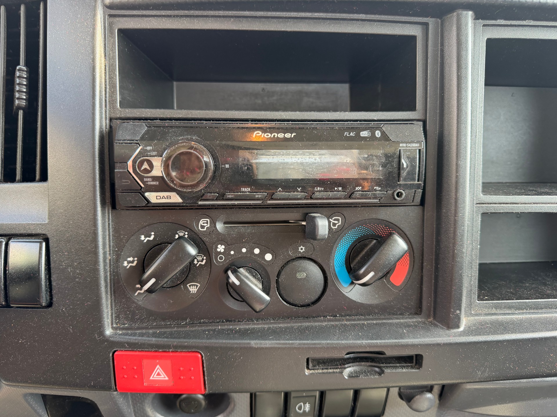 ISUZU M21 T H-image-8