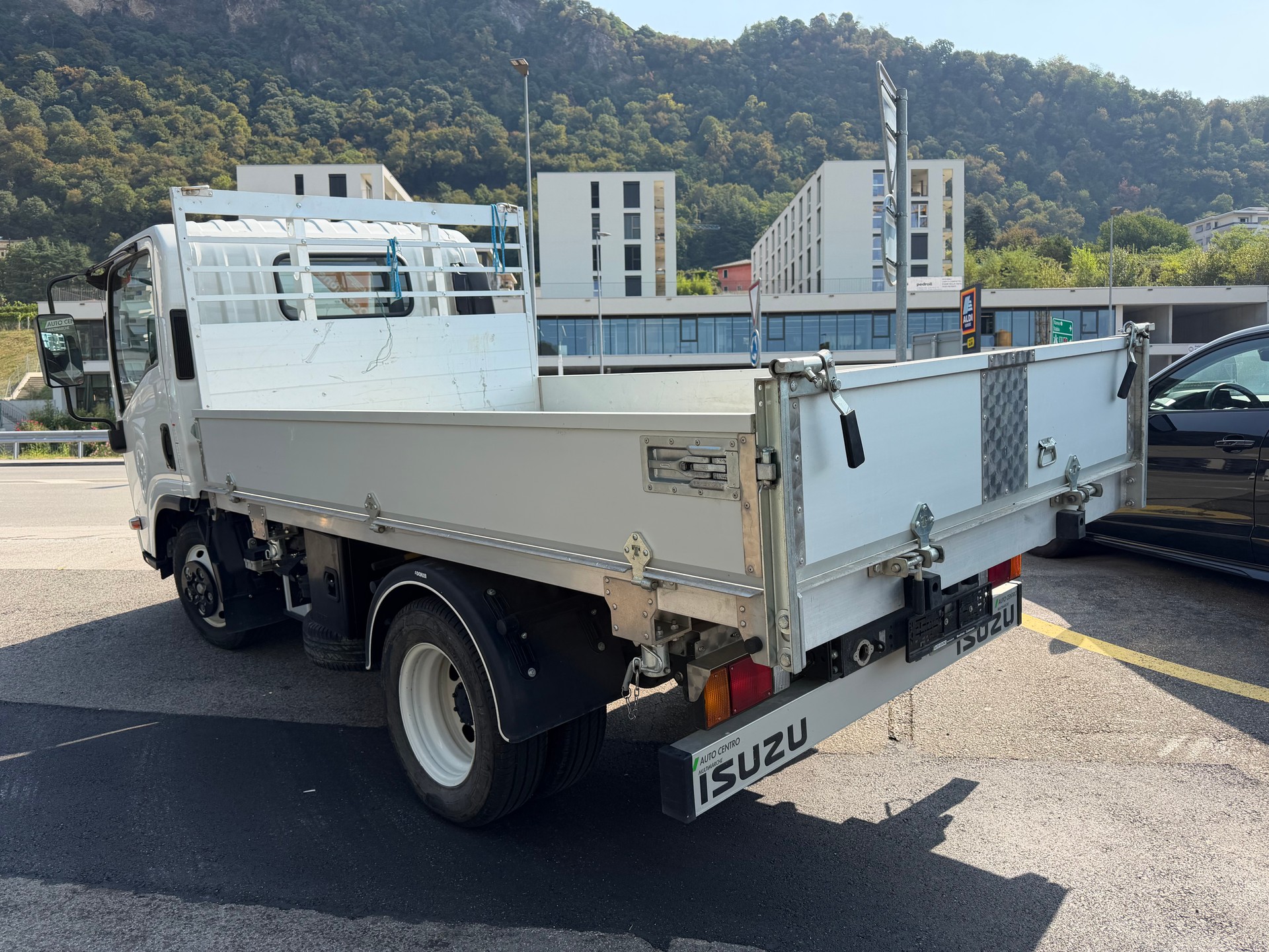 ISUZU M21 T H-image-4