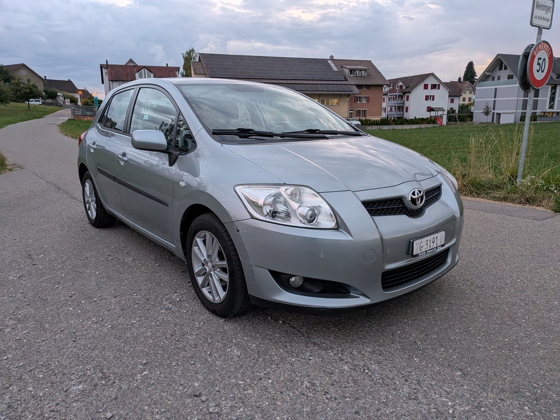 TOYOTA Auris 1.6 Linea Sol-image-3