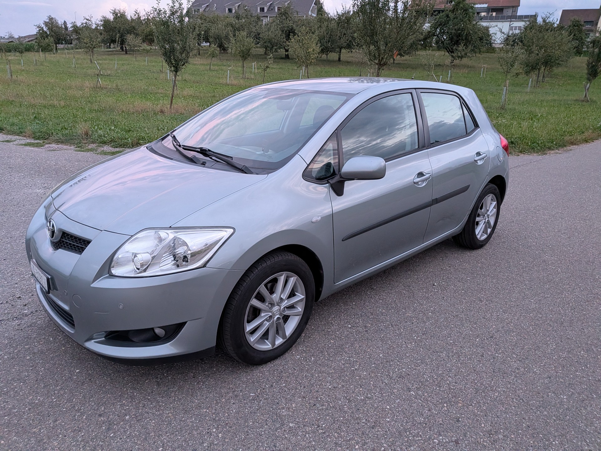 TOYOTA Auris 1.6 Linea Sol-image-4