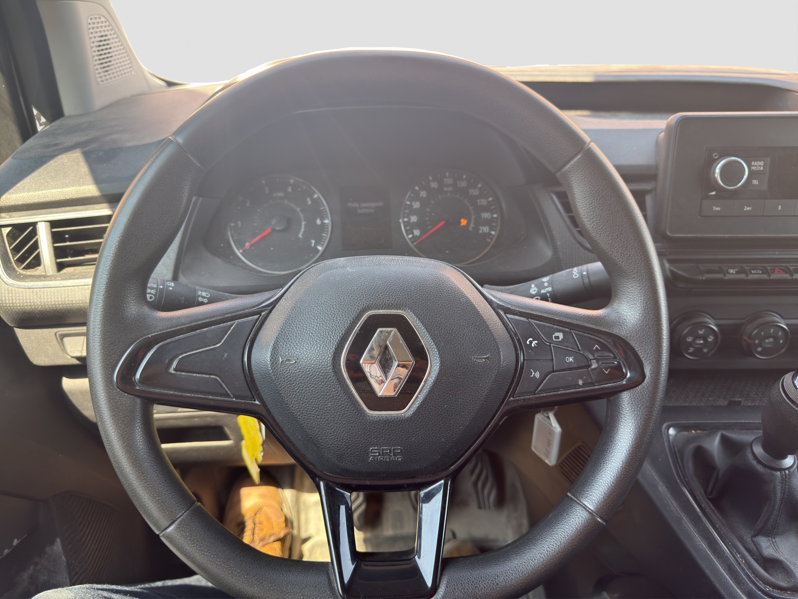 RENAULT Kangoo Van 1.3TCe Standard 100 PF Access-image-10