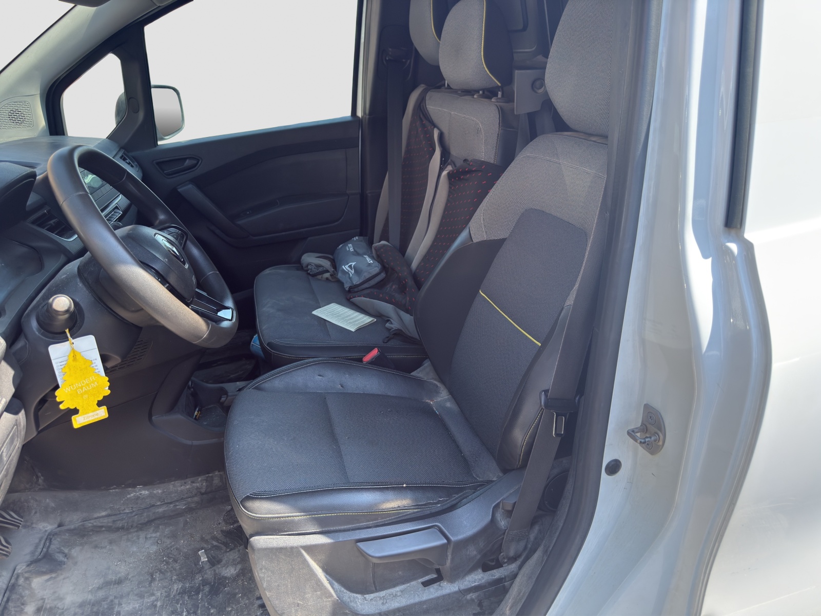 RENAULT Kangoo Van 1.3TCe Standard 100 PF Access-image-7