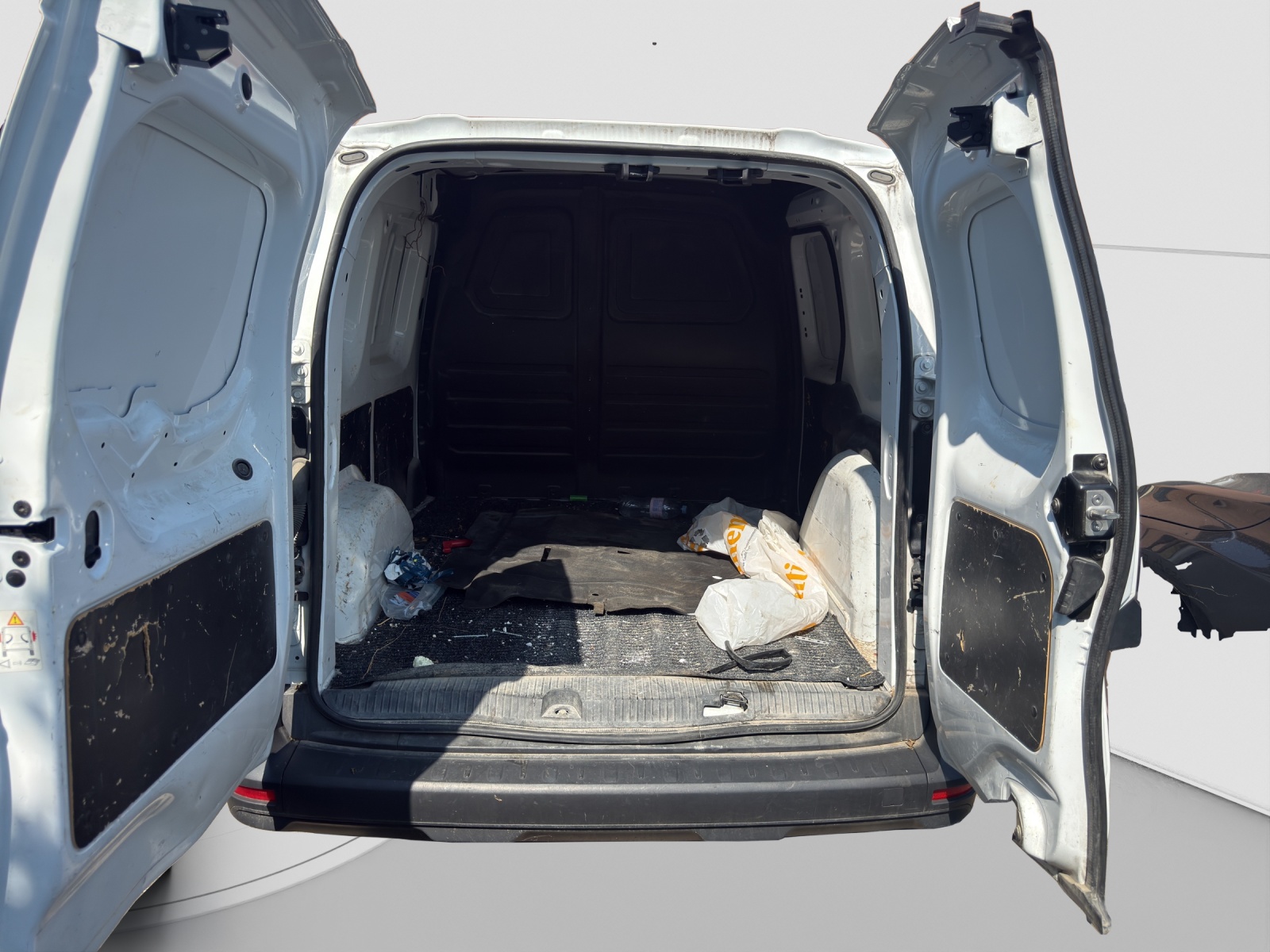 RENAULT Kangoo Van 1.3TCe Standard 100 PF Access-image-11