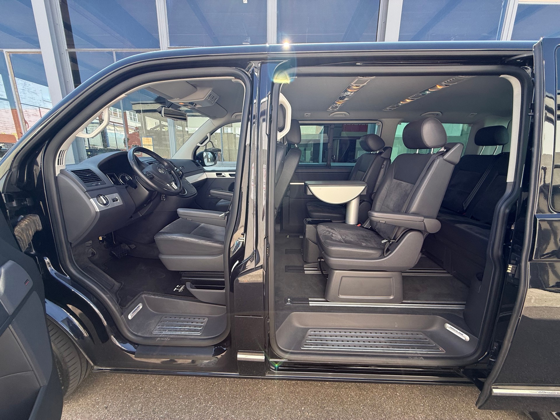 VW T5 Multivan 2.0 Bi-TDI CR Highline 4Motion DSG *AB MFK *Abnehmb. AHK *Leder *Standheizung *8 Fach bereift *Elektr.Schiebetüren-image-6
