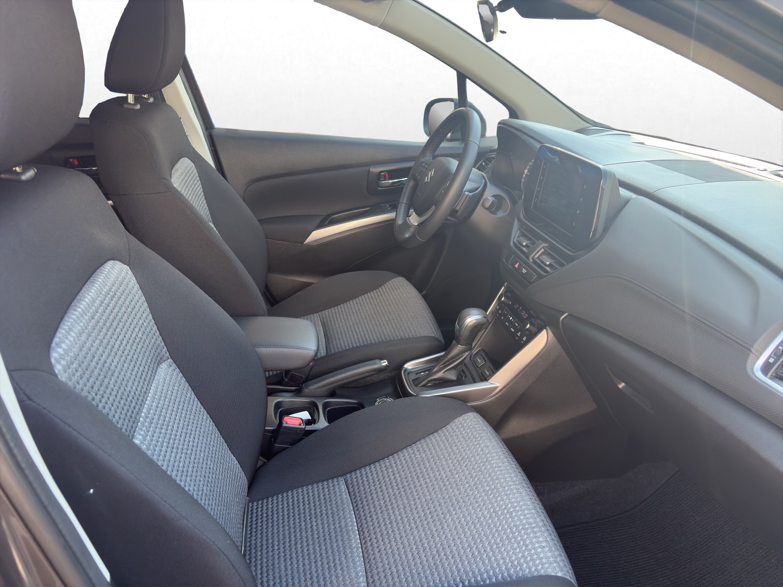 SUZUKI S-Cross 1.5 Compact+ Hybrid 4x4-image-15