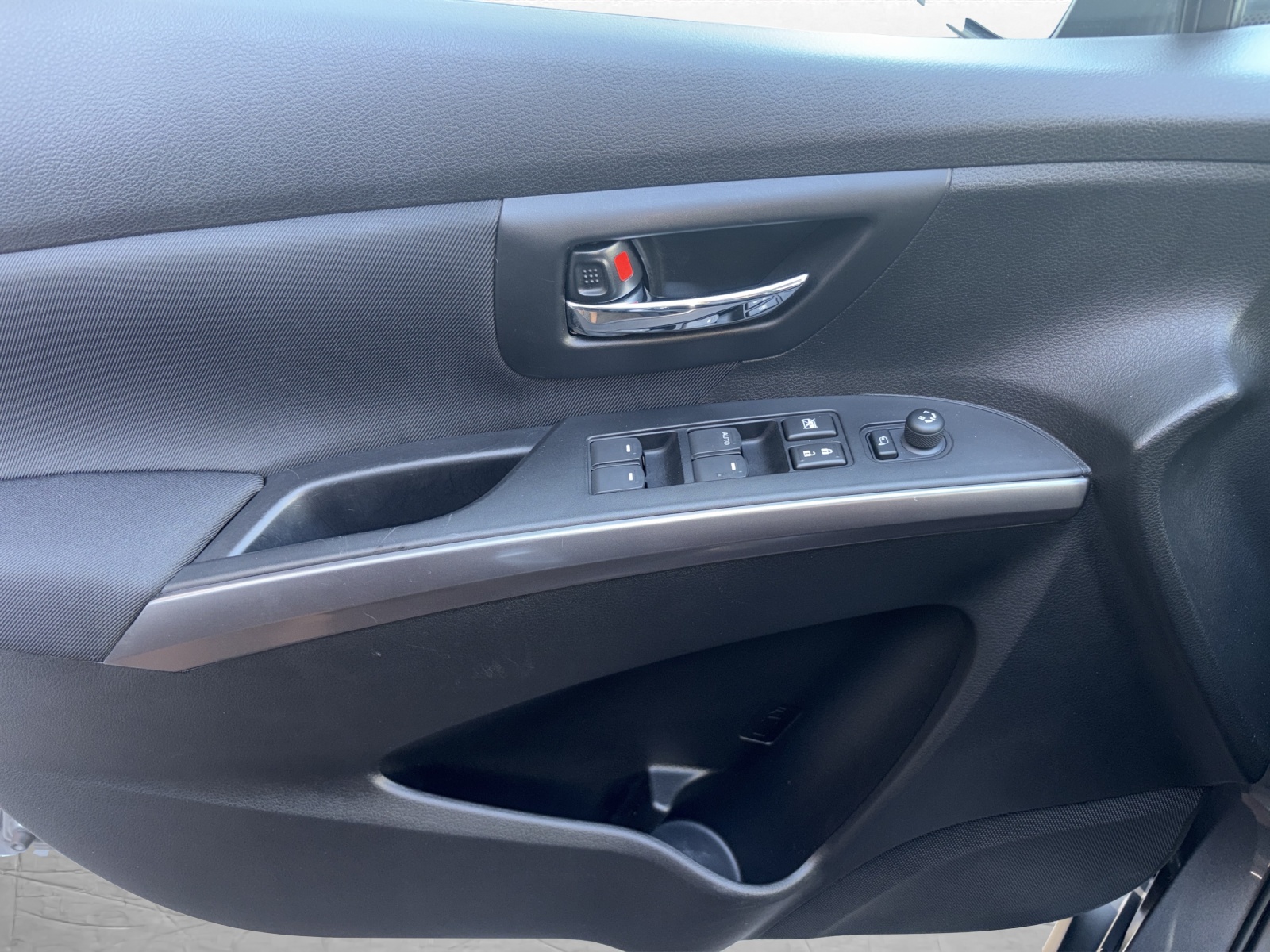 SUZUKI S-Cross 1.5 Compact+ Hybrid 4x4-image-16