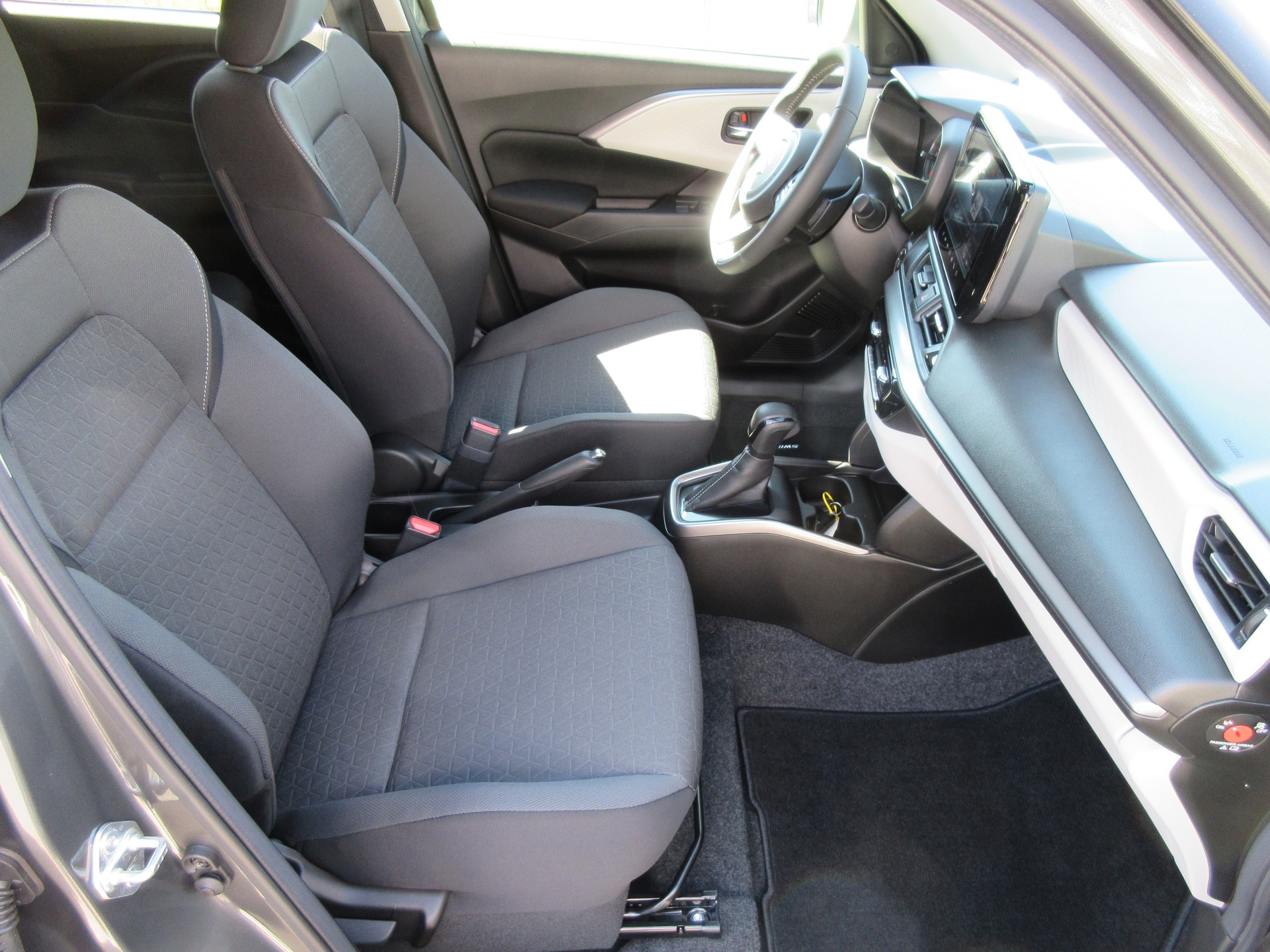 SUZUKI Swift 1.2 Compact Top Hybrid CVT-image-7