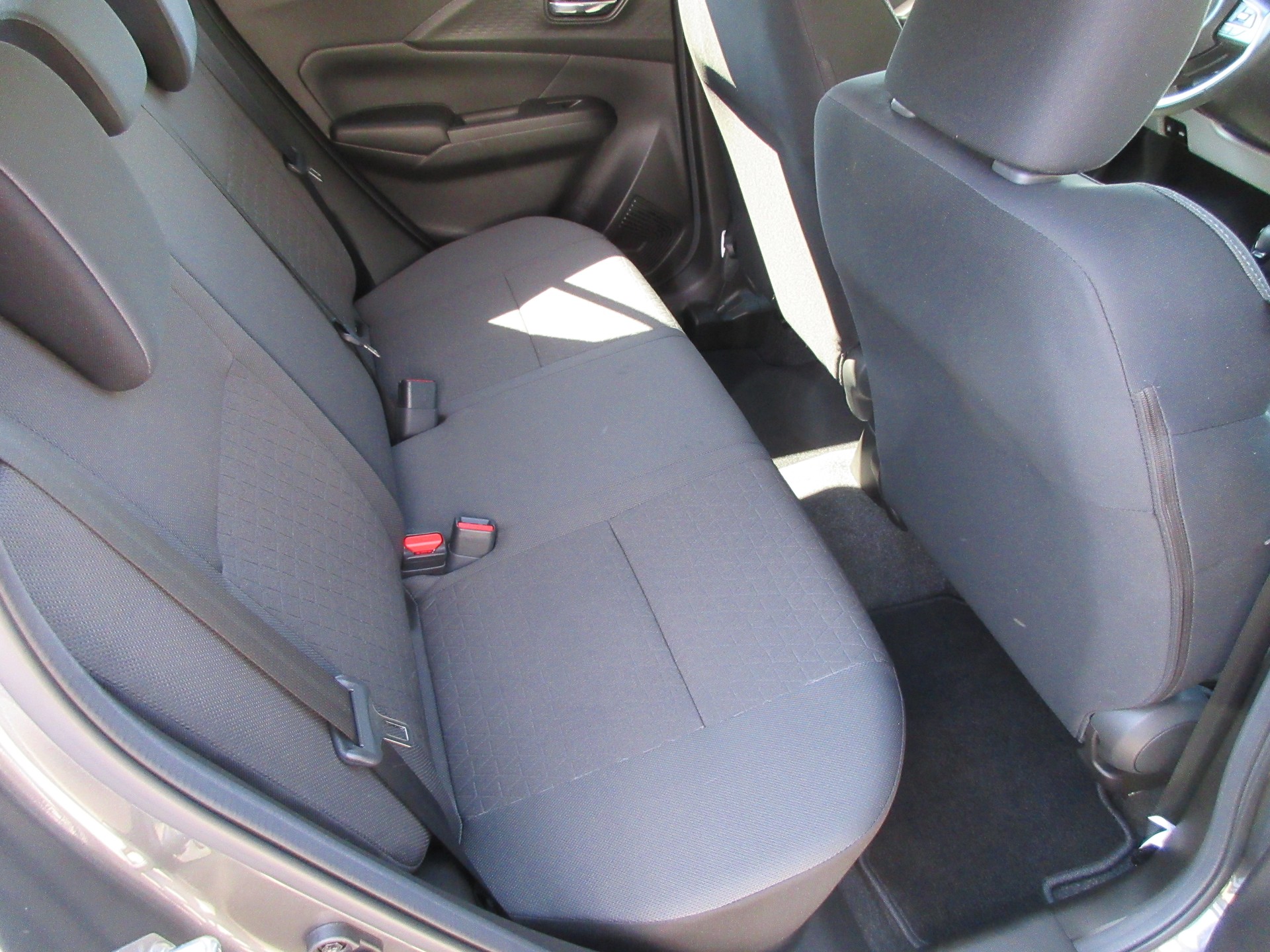 SUZUKI Swift 1.2 Compact Top Hybrid CVT-image-8