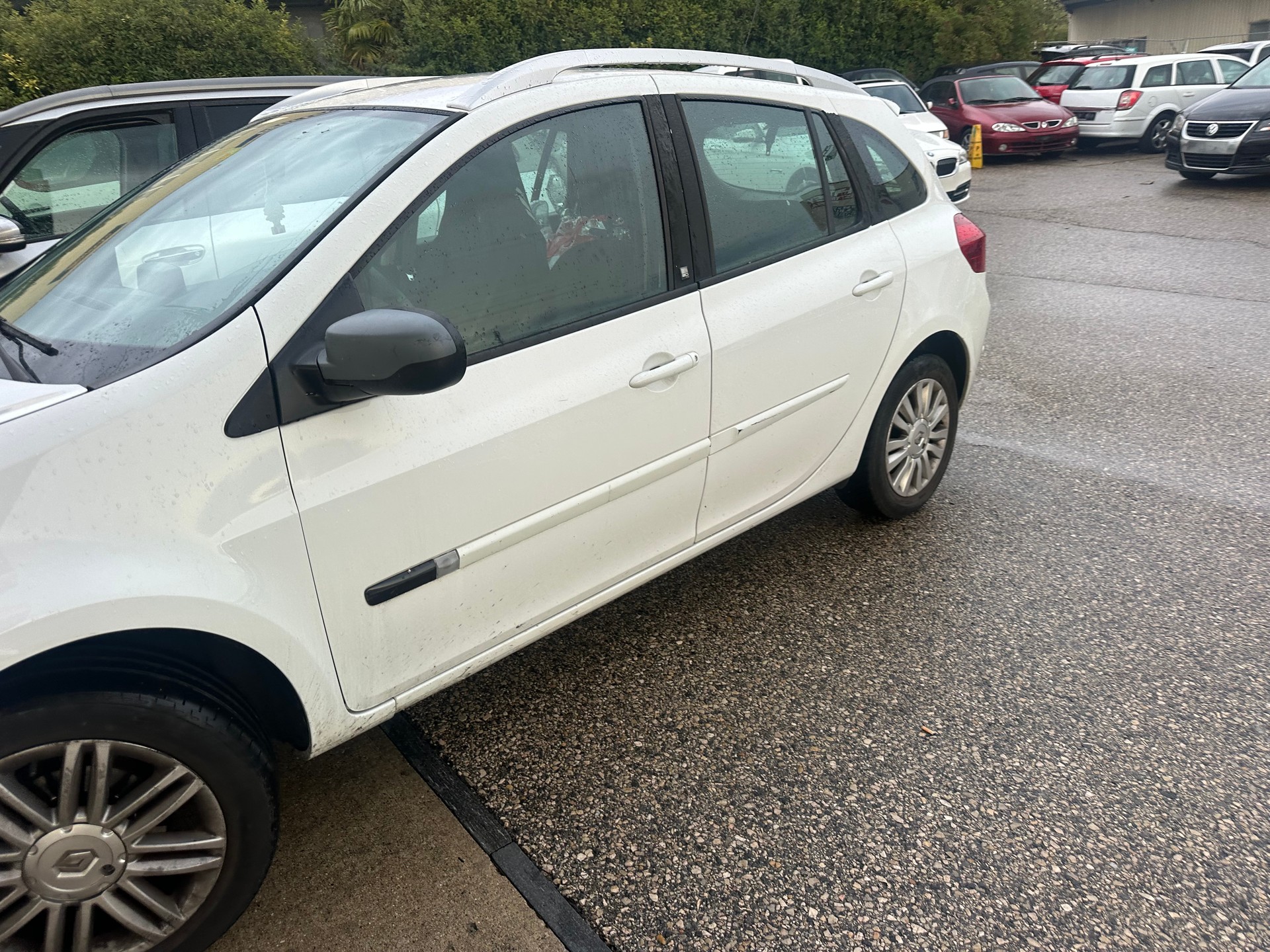 RENAULT Clio Grandtour 1.6 16V Exception Automatic-image-2