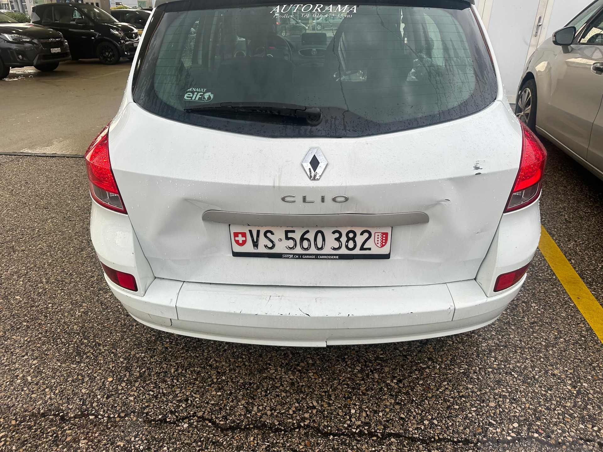 RENAULT Clio Grandtour 1.6 16V Exception Automatic-image-4