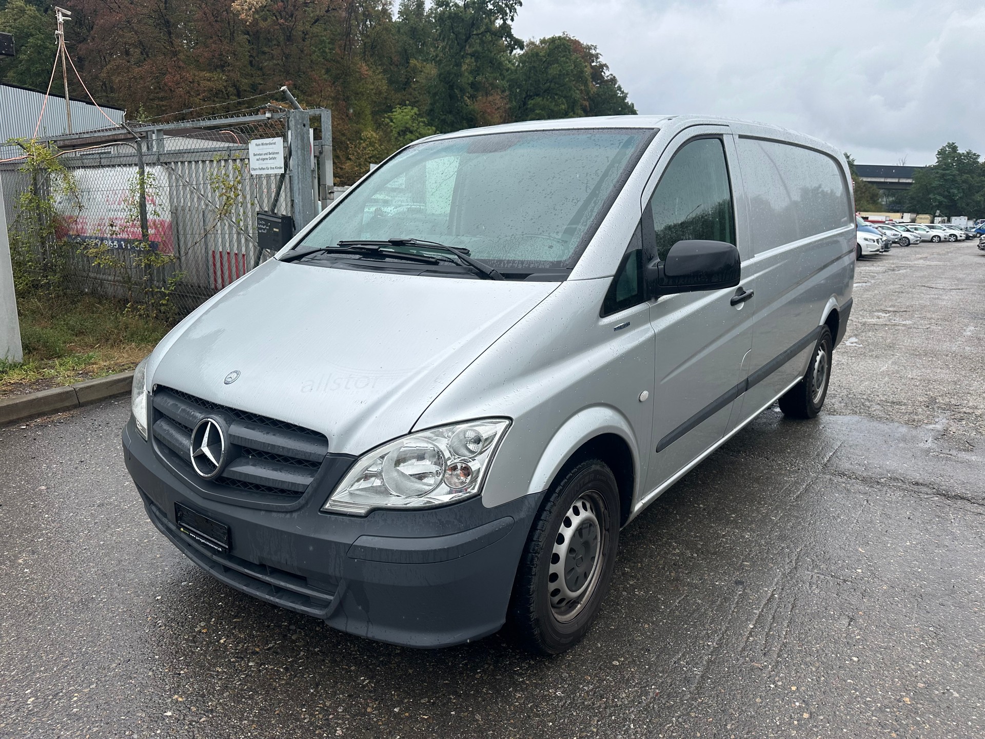 MERCEDES-BENZ Vito 113 CDI Blue Efficiency L Mit Klima-image-0