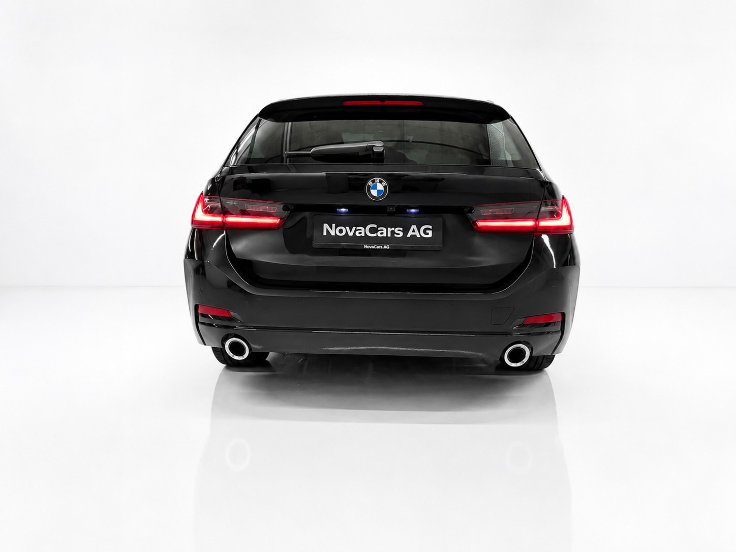 BMW 320d xDrive 48 Touring Pro-image-4