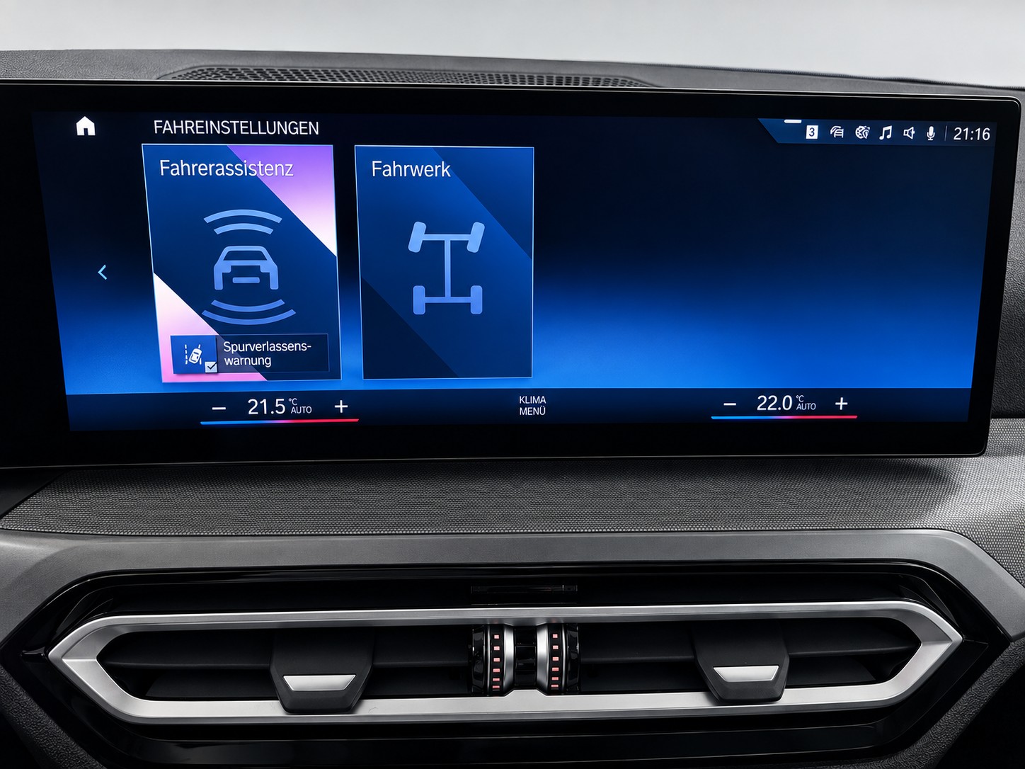 BMW 320d xDrive 48 Touring Pro-image-26