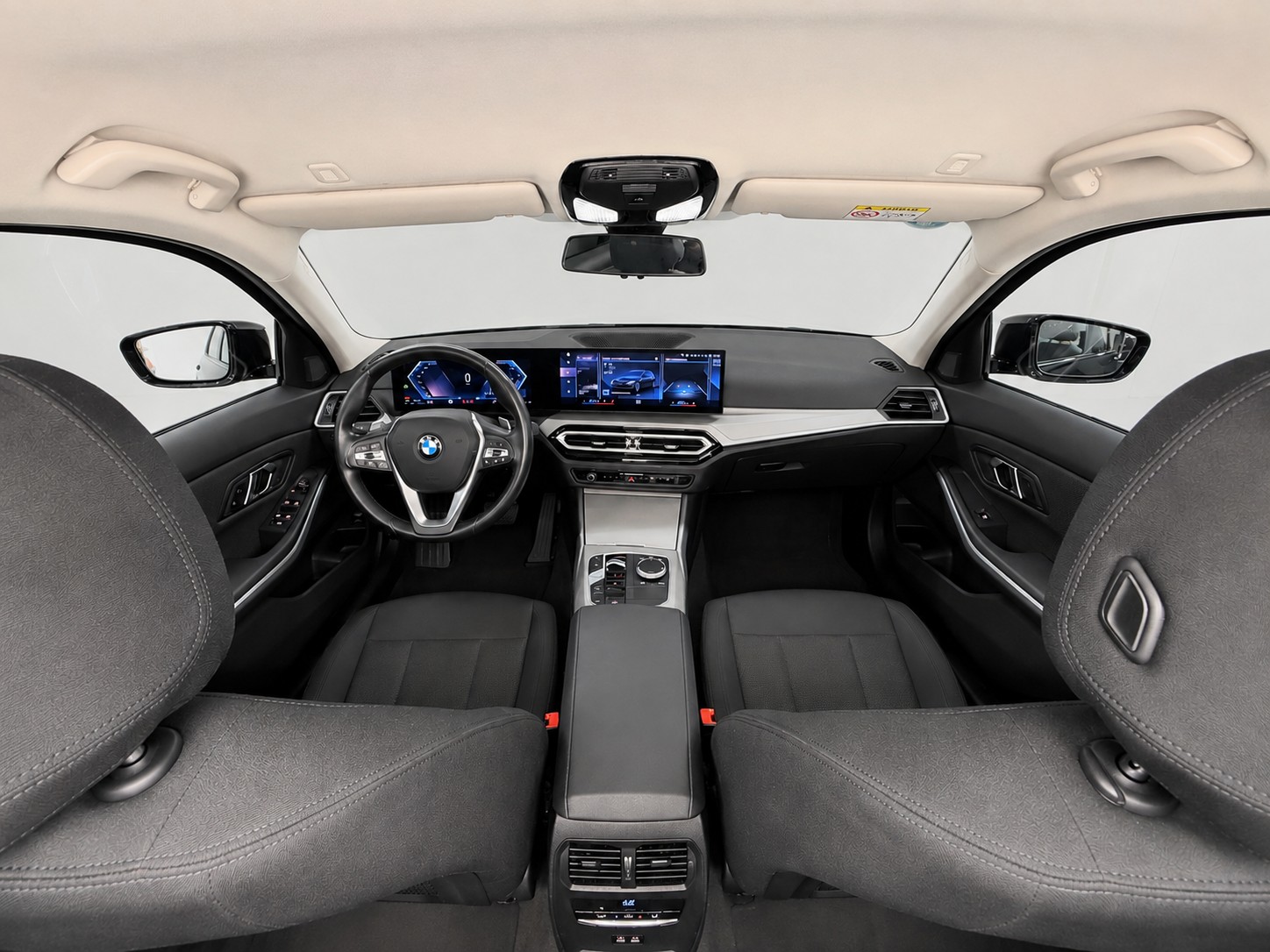BMW 320d xDrive 48 Touring Pro-image-12