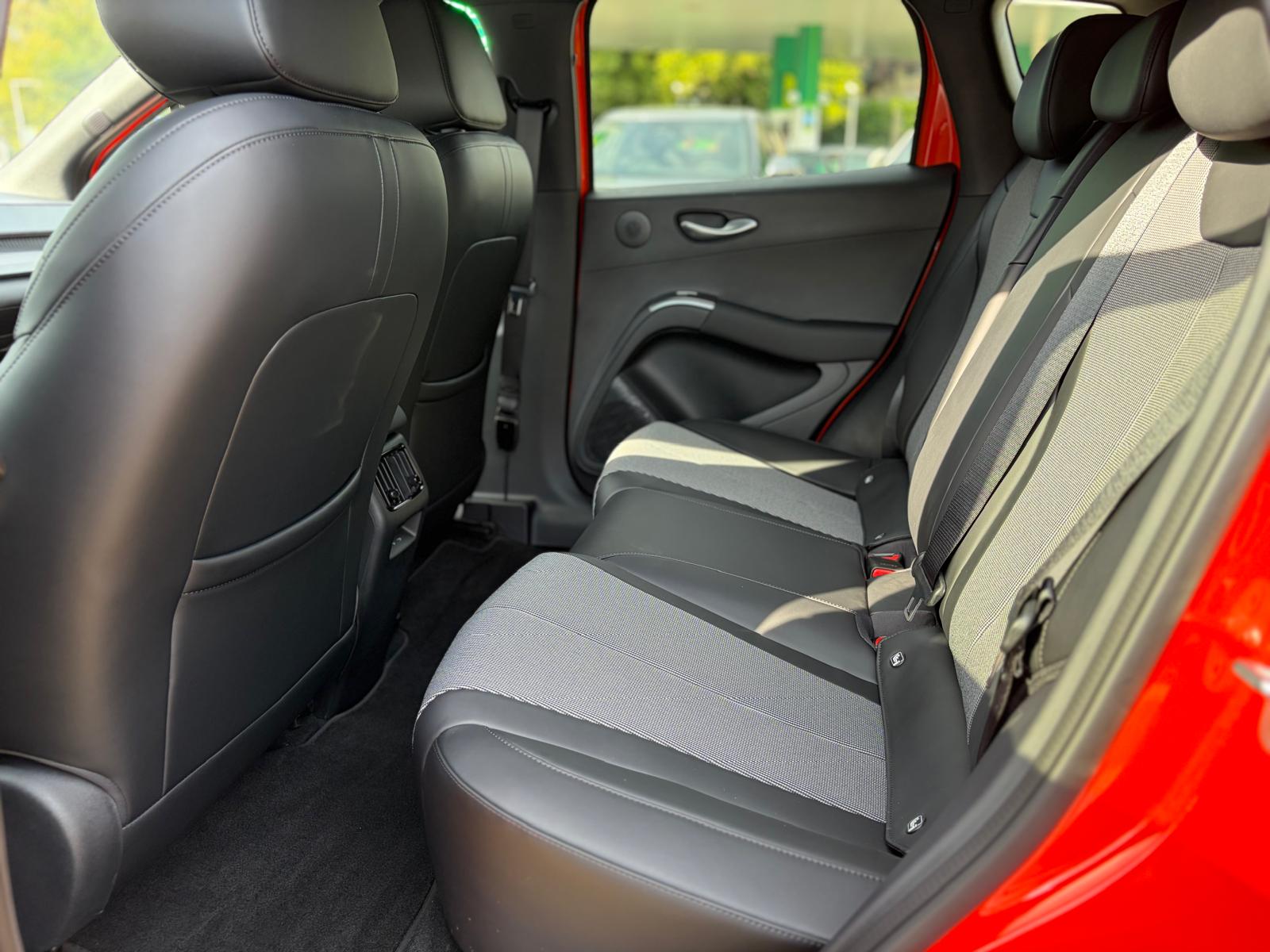 BYD Dolphin G DM-i Comfort-image-13