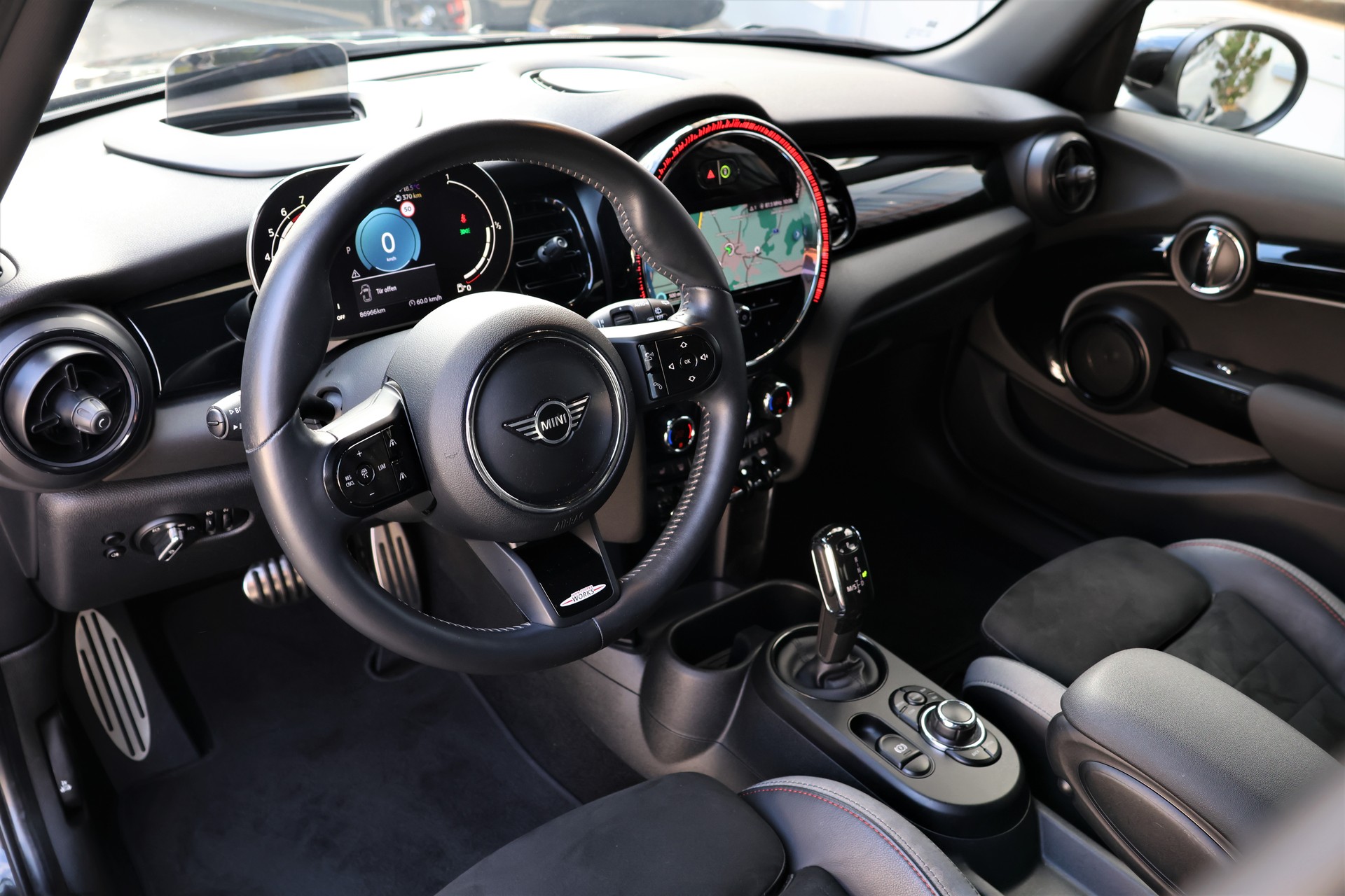 MINI Cooper S Trafalgar Edition Steptronic DKG-image-10