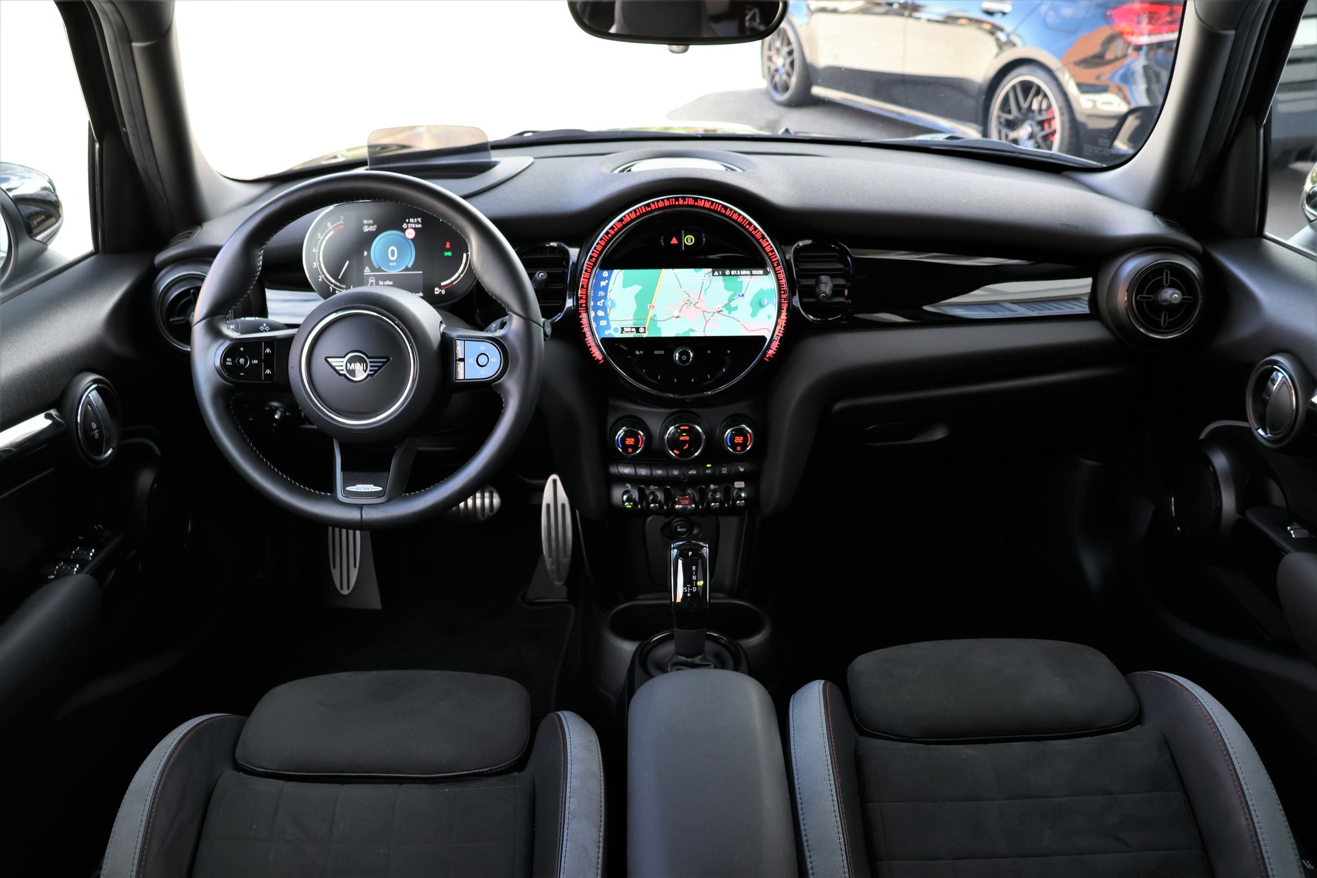MINI Cooper S Trafalgar Edition Steptronic DKG-image-15