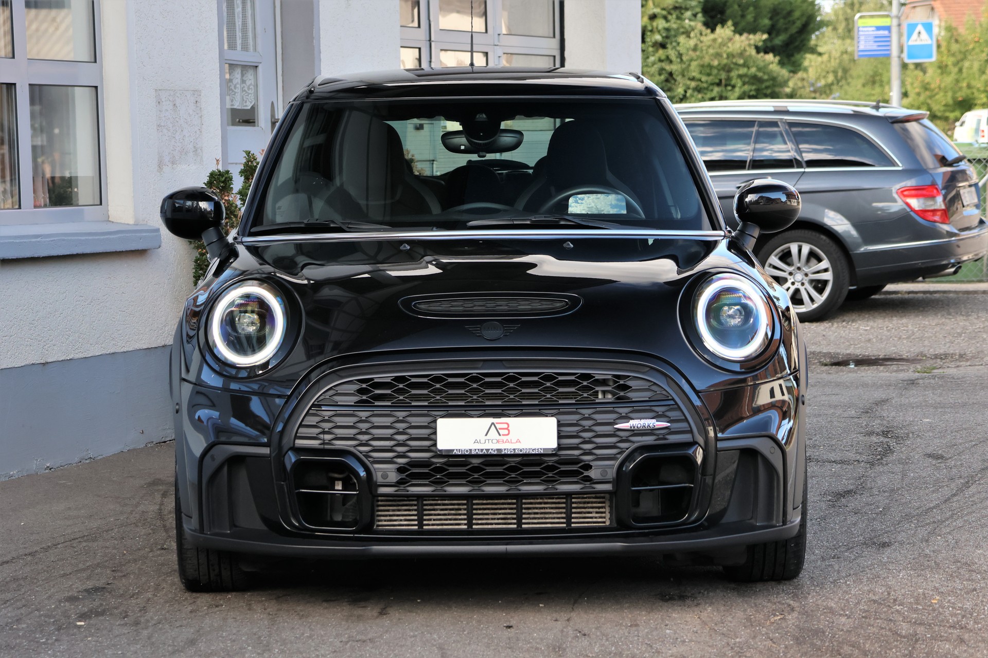 MINI Cooper S Trafalgar Edition Steptronic DKG-image-1