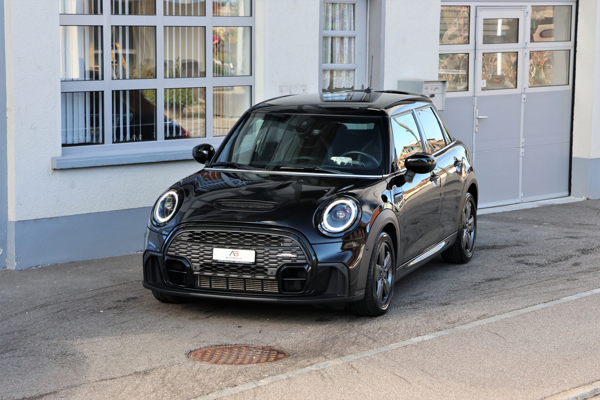 MINI Cooper S Trafalgar Edition Steptronic DKG-image-0