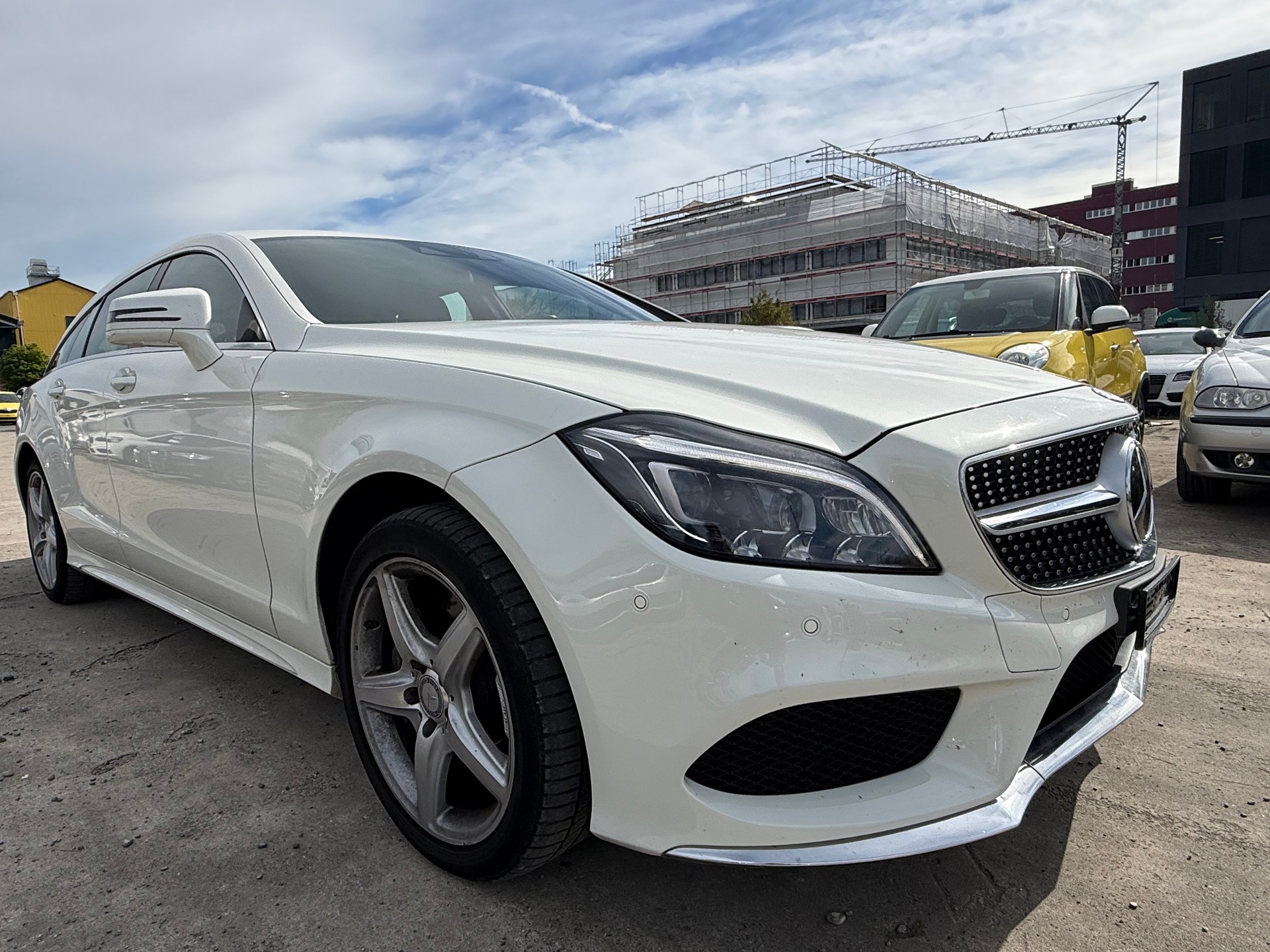 MERCEDES-BENZ CLS Shooting Brake 350 BlueTEC 4Matic 7G-Tronic-image-9