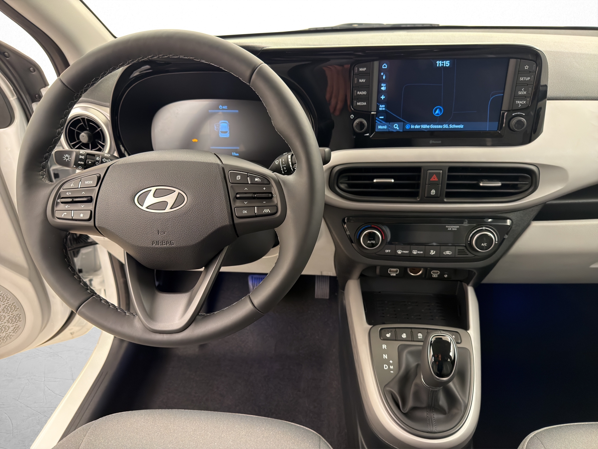 HYUNDAI i10 1.2 Vertex-image-6