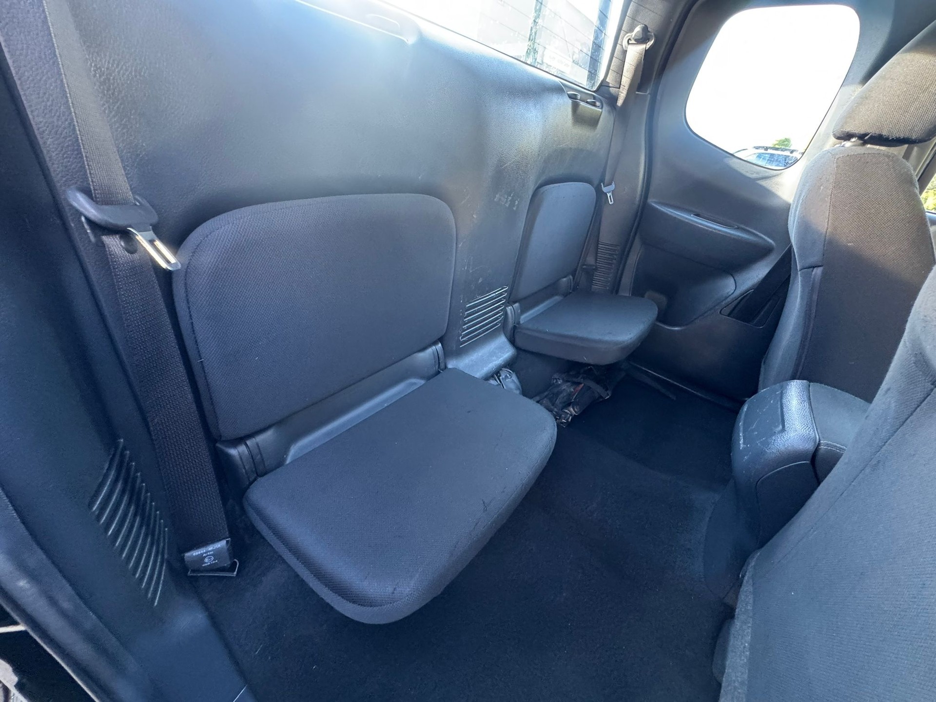 NISSAN Navara King Cab Visia 2.3 dCi 4WD-image-14