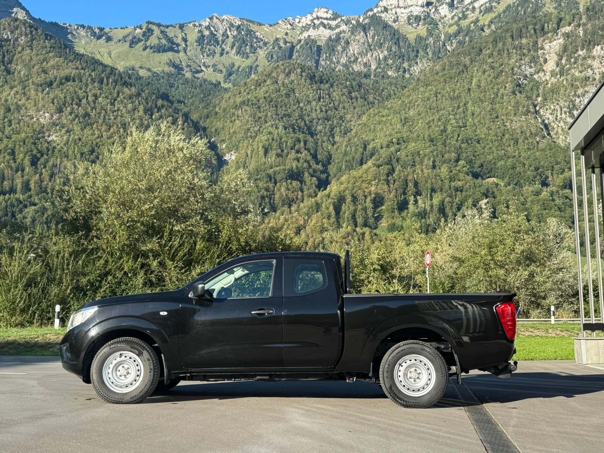 NISSAN Navara King Cab Visia 2.3 dCi 4WD-image-7