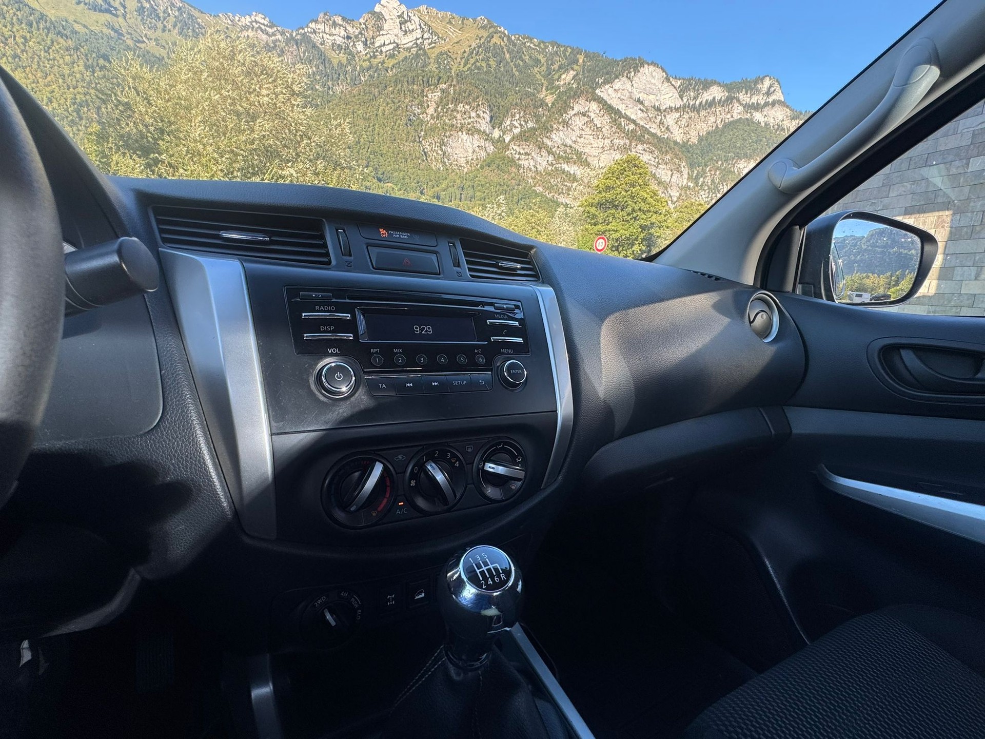 NISSAN Navara King Cab Visia 2.3 dCi 4WD-image-20