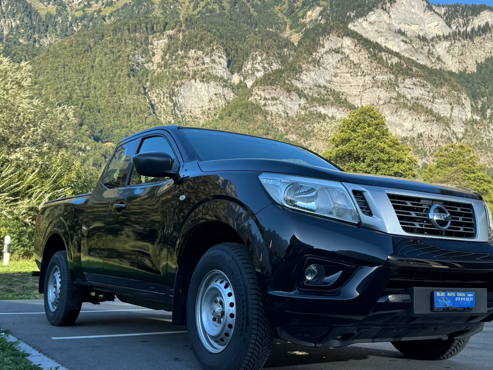 NISSAN Navara King Cab Visia 2.3 dCi 4WD-image-3