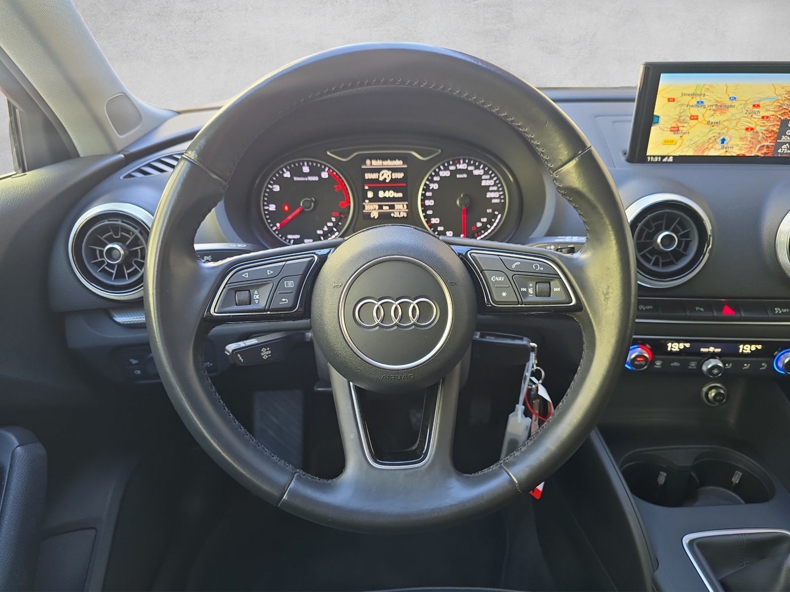 AUDI A3 Sportback 1.0 TFSI Design-image-6