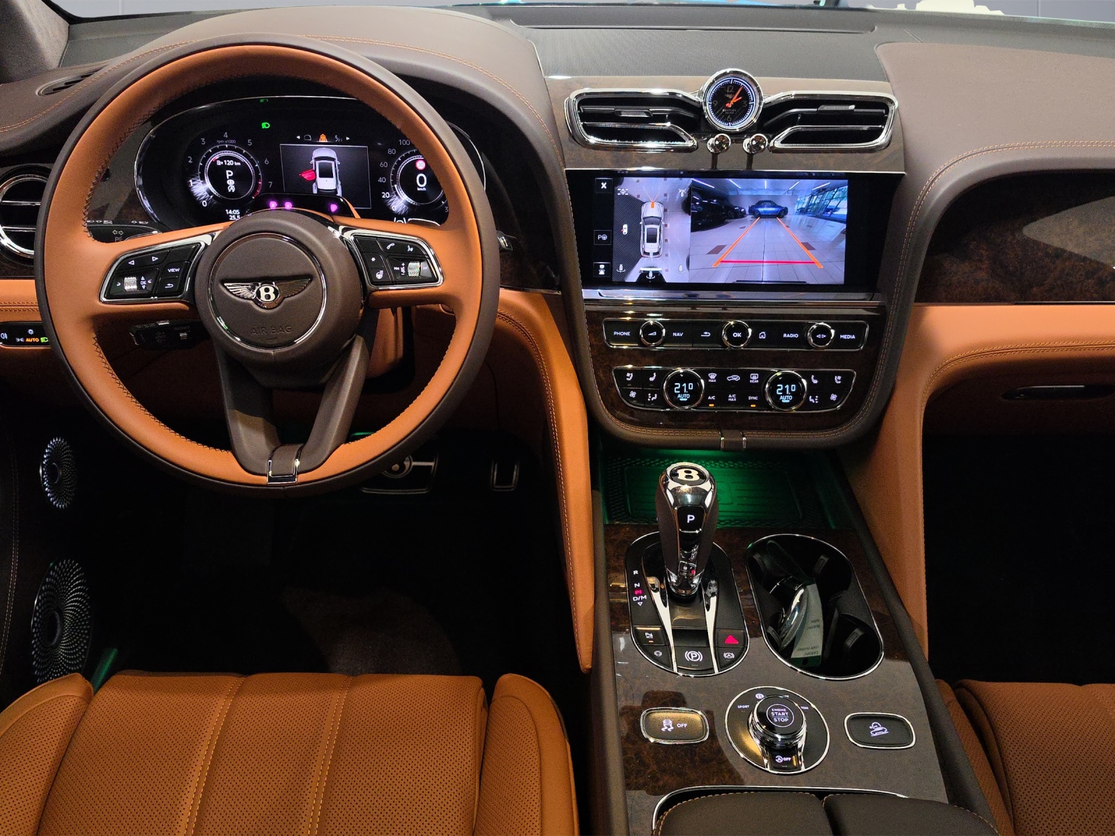 BENTLEY Bentayga Azure-image-13