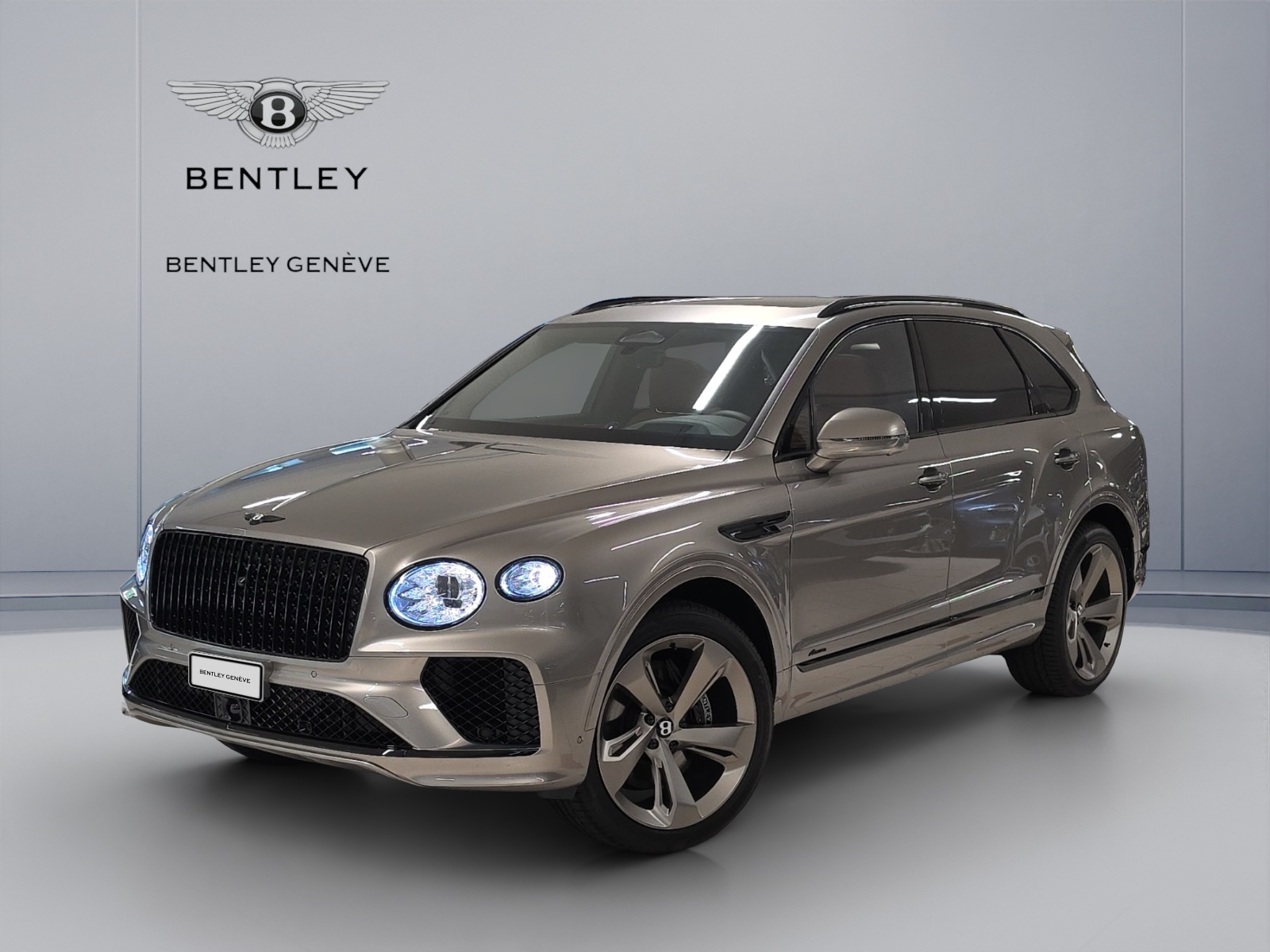 BENTLEY Bentayga Azure-image-0