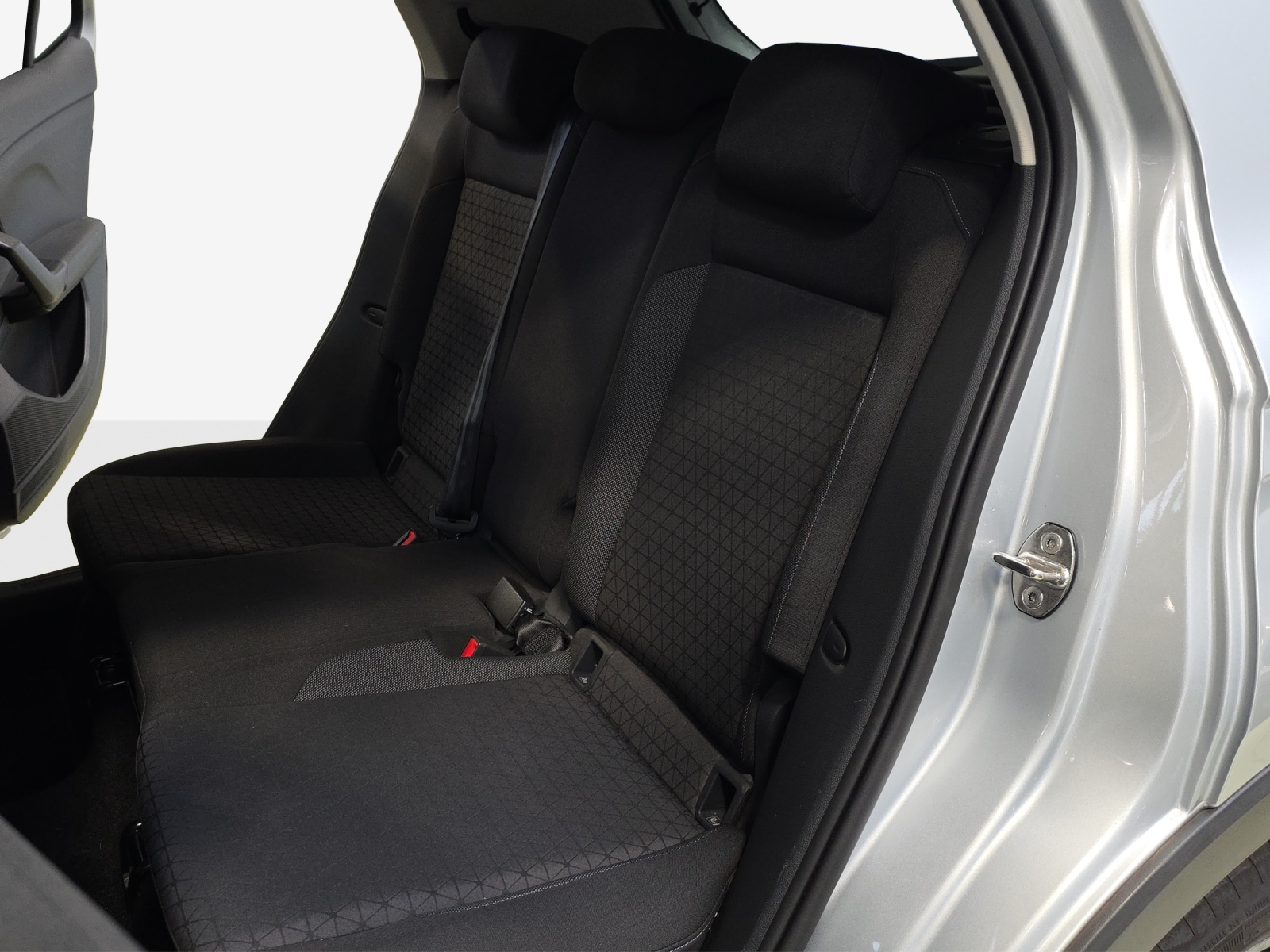 VW T-Cross 1.0 TSI Life Limited DSG-image-11