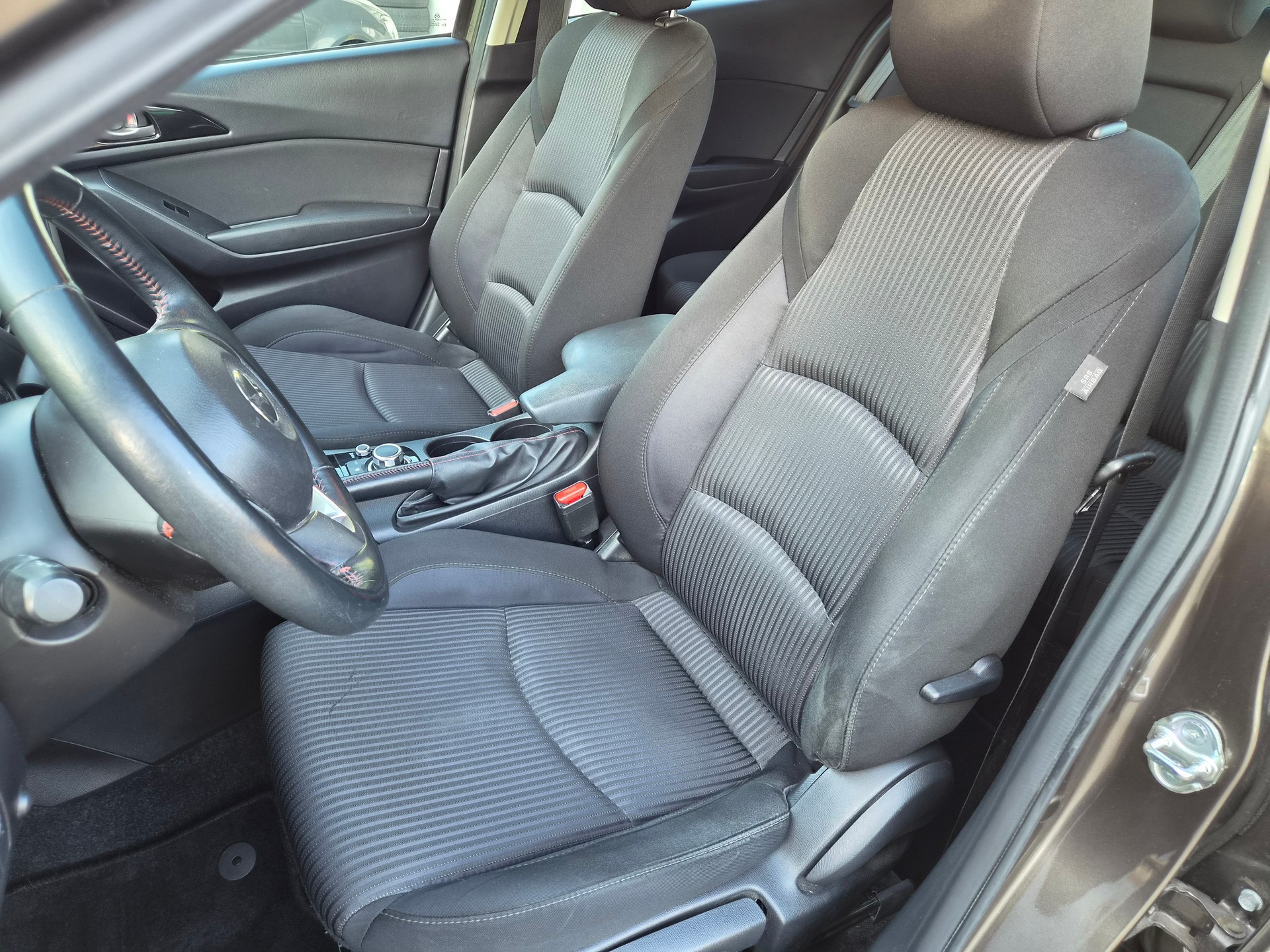 MAZDA 3 2.0 16V Ambition-image-7