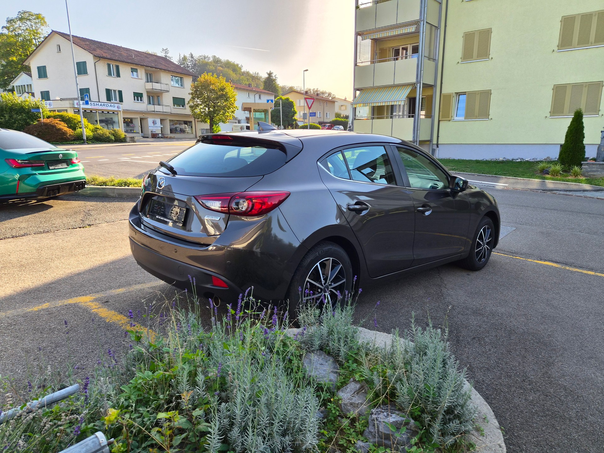 MAZDA 3 2.0 16V Ambition-image-2