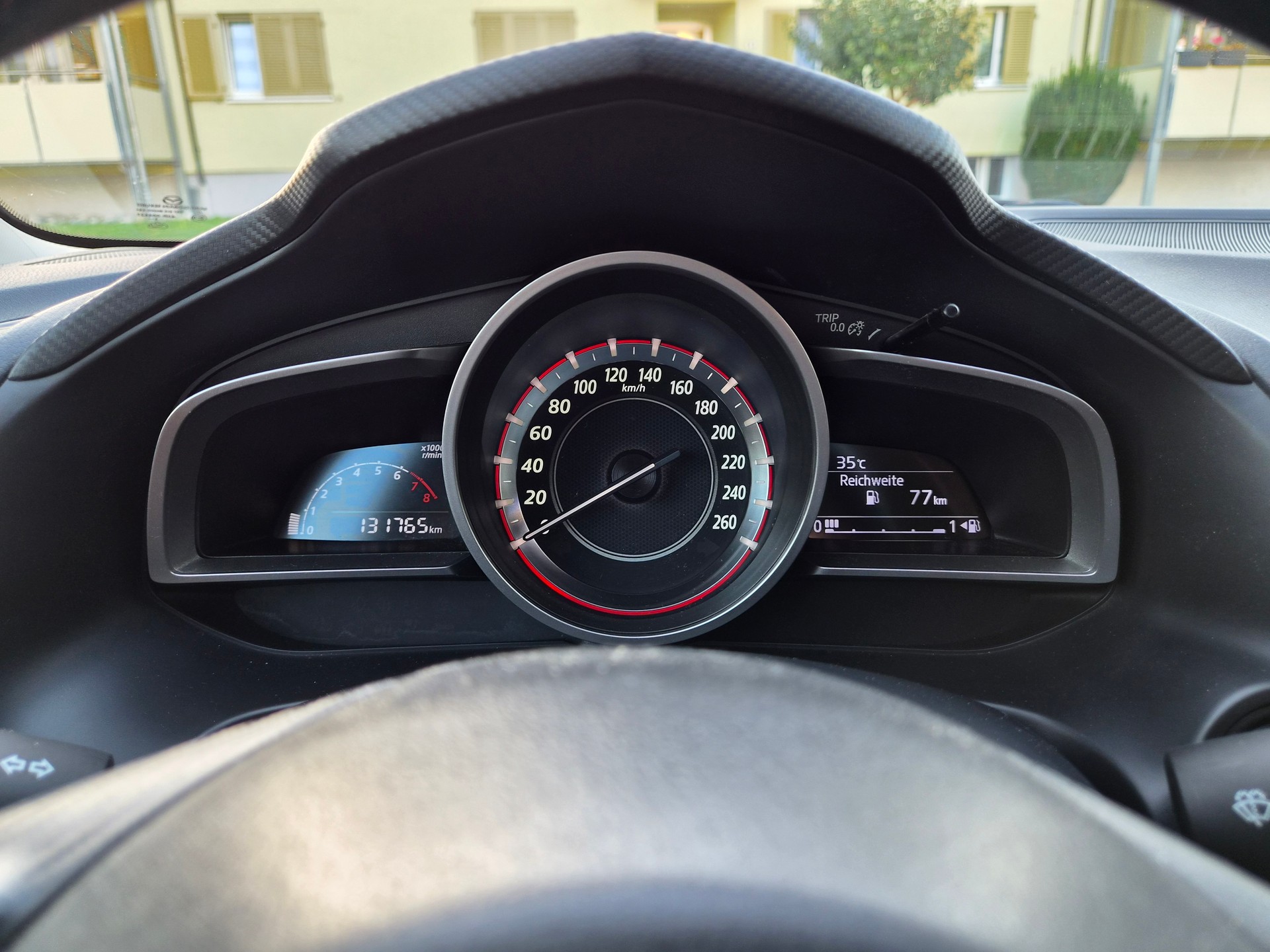 MAZDA 3 2.0 16V Ambition-image-9
