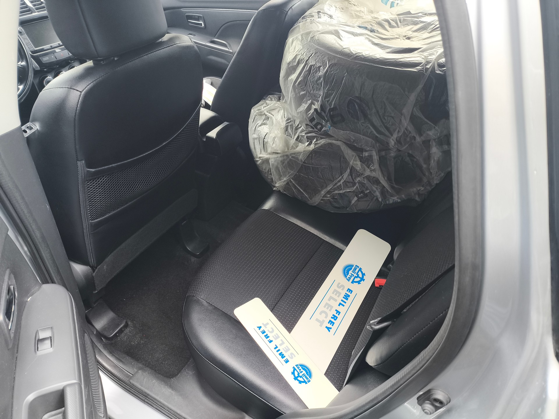 CITROEN C4 Aircross 1.6 HDi Collection 4WD-image-11