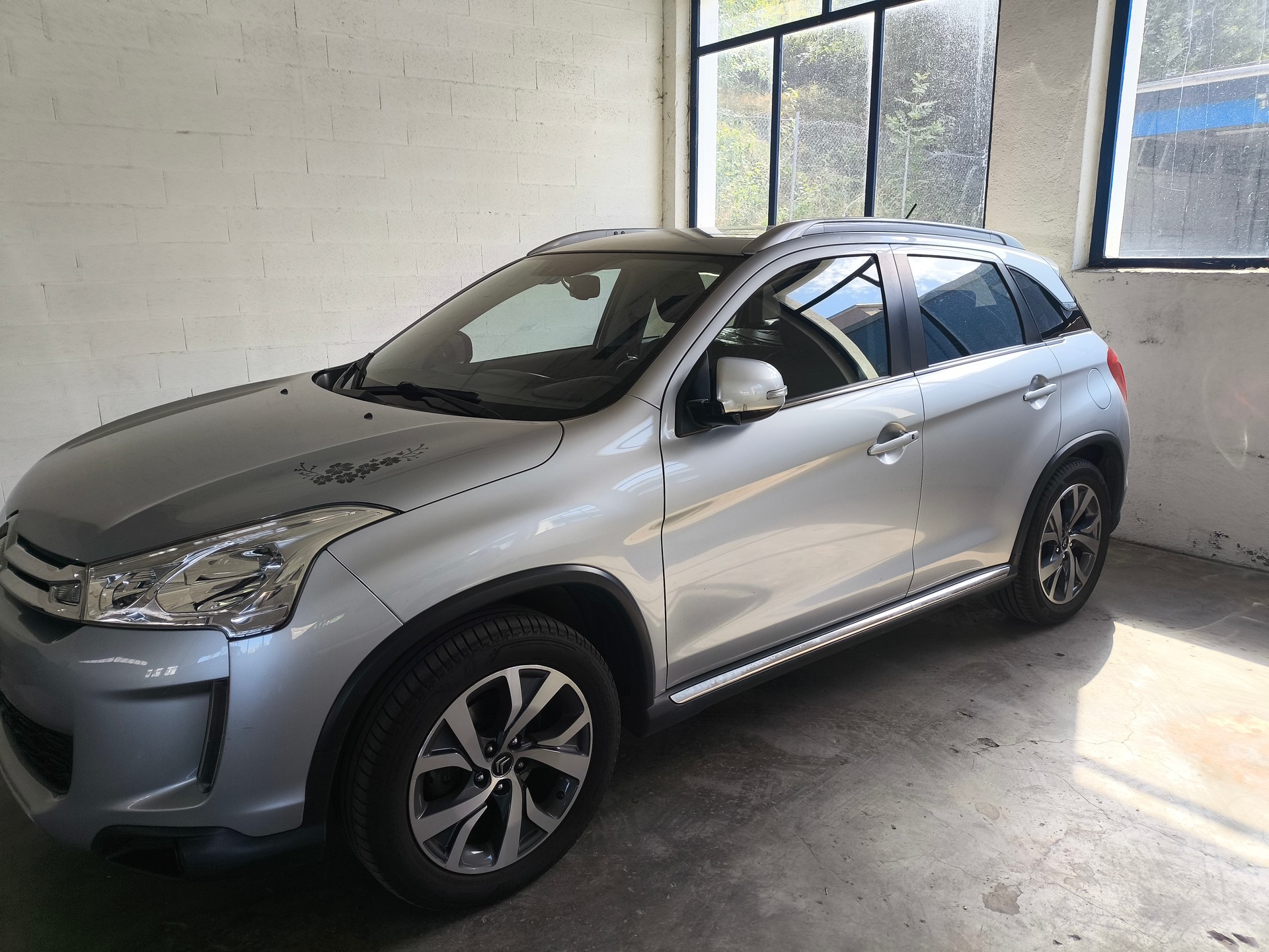 CITROEN C4 Aircross 1.6 HDi Collection 4WD-image-1