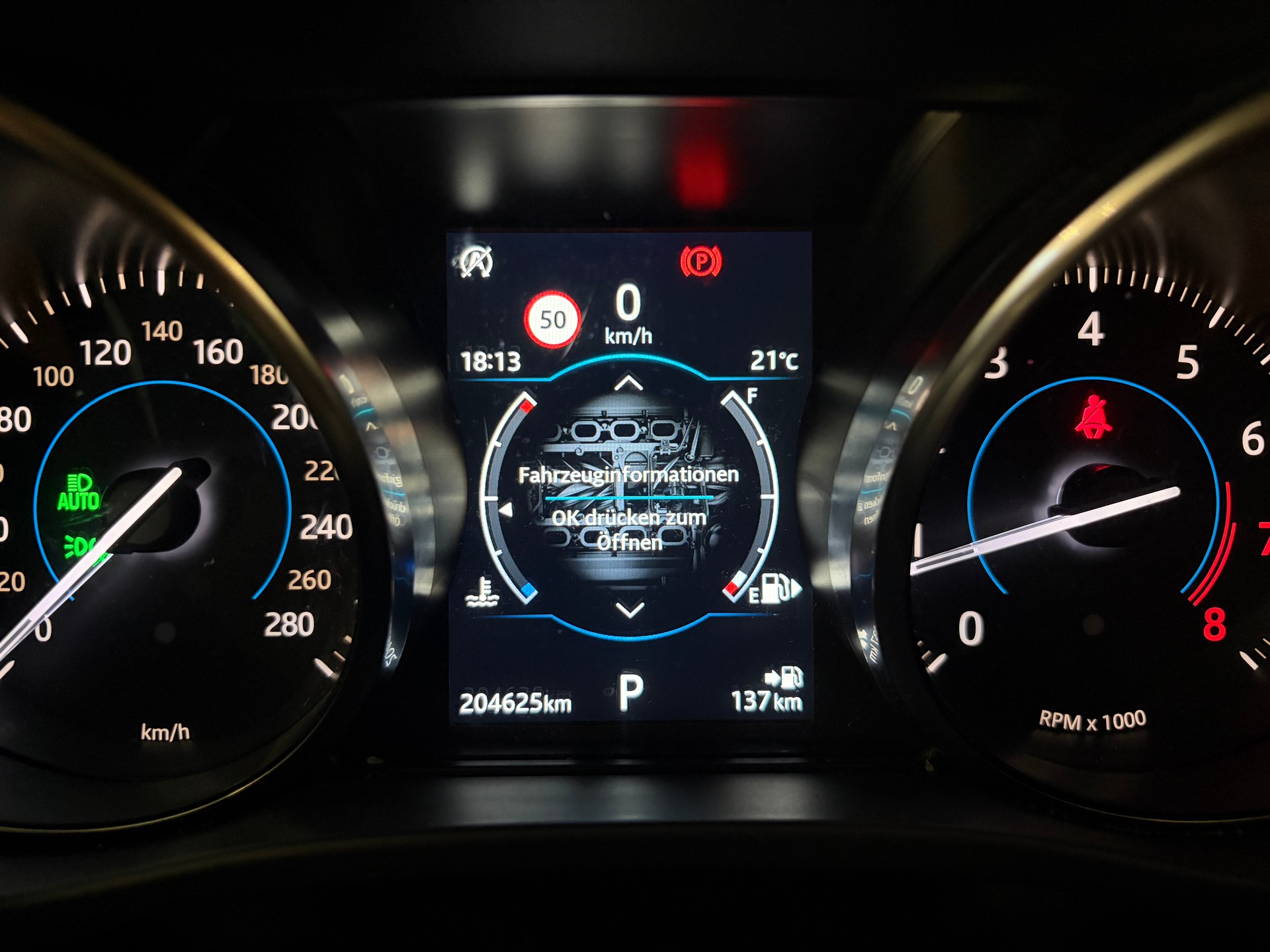 JAGUAR F-Pace 25t 2.0 Prestige AWD Automatik-image-13