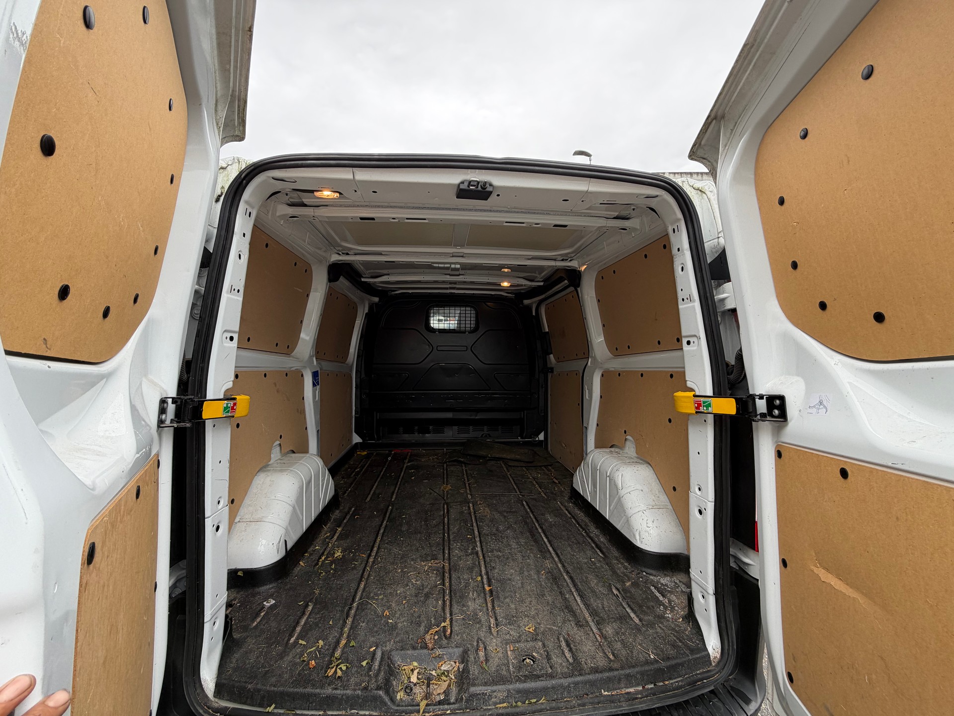 FORD Transit Custom Van 280 L1H1 Basis-image-13