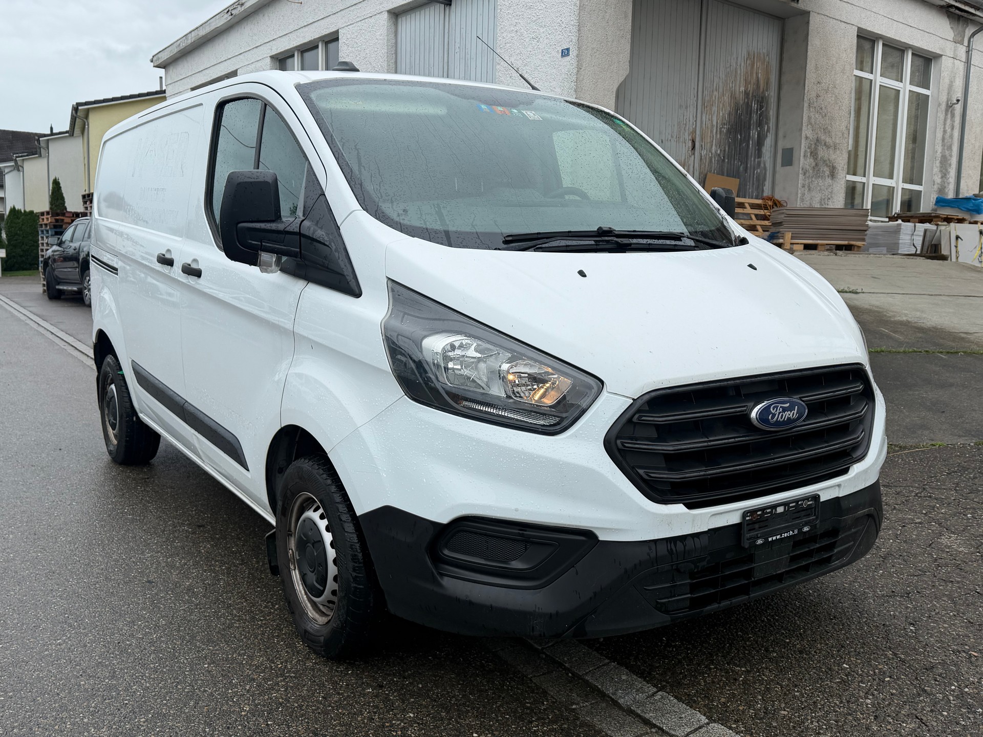FORD Transit Custom Van 280 L1H1 Basis-image-0