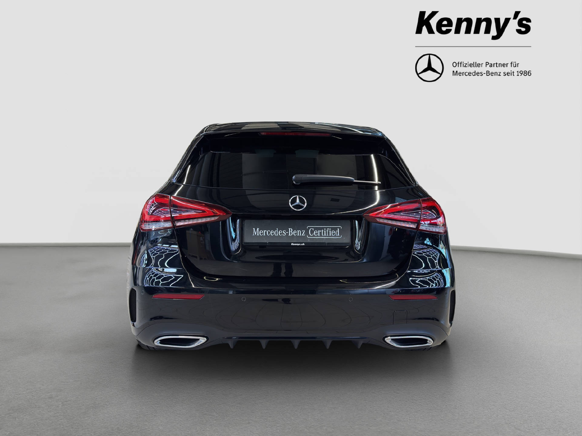 MERCEDES-BENZ A 200 AMG Line-image-4