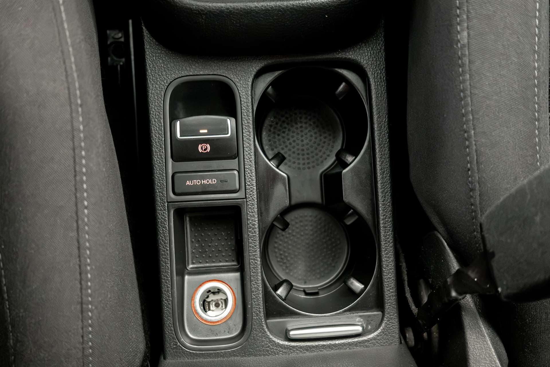 VW Sharan 2.0 TDI BMT Comfortline 4Motion *7-Plätzer*-image-18